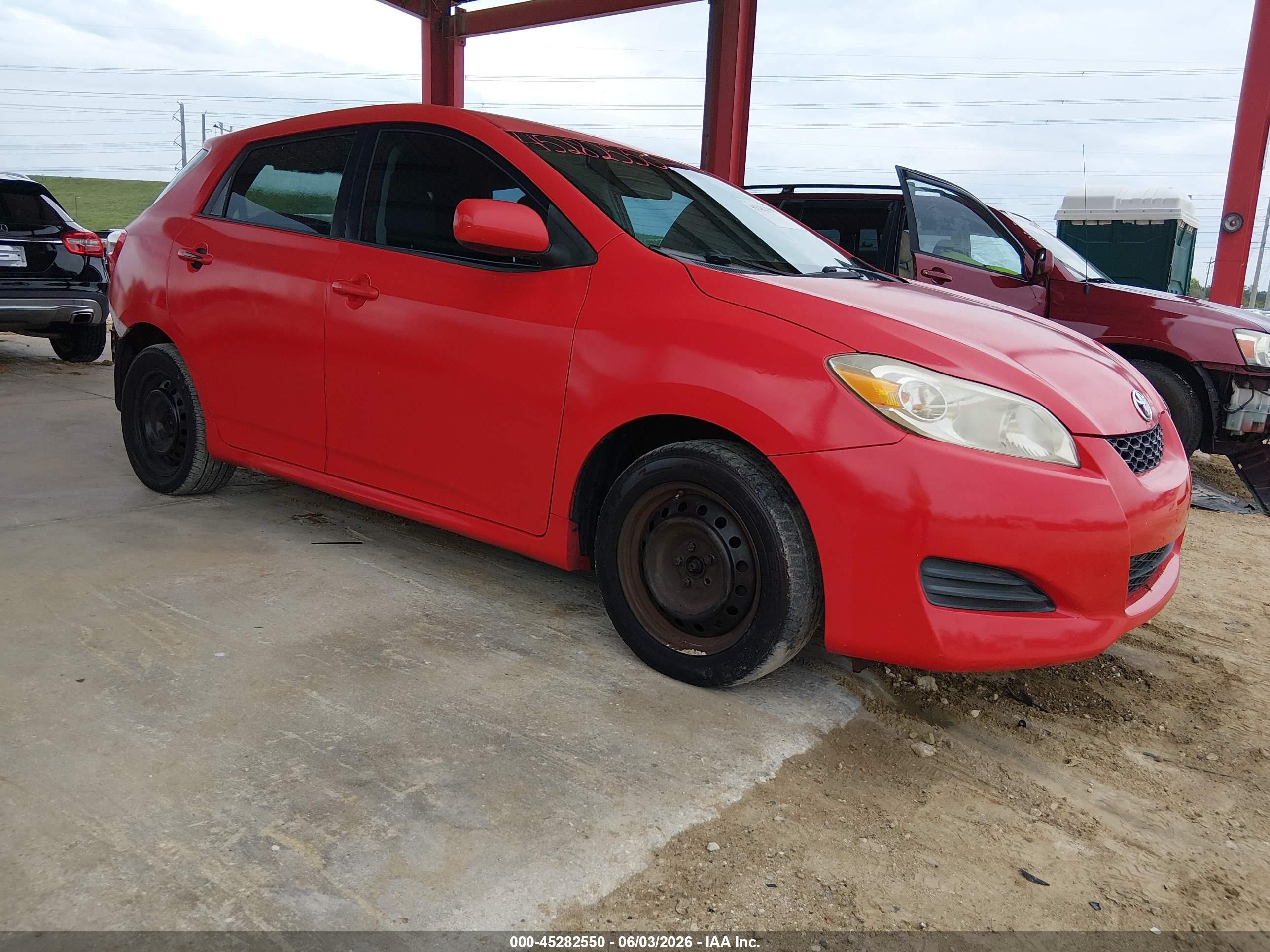 2010 Toyota Matrix   Красный vin: 2T1KU4EE6AC232795