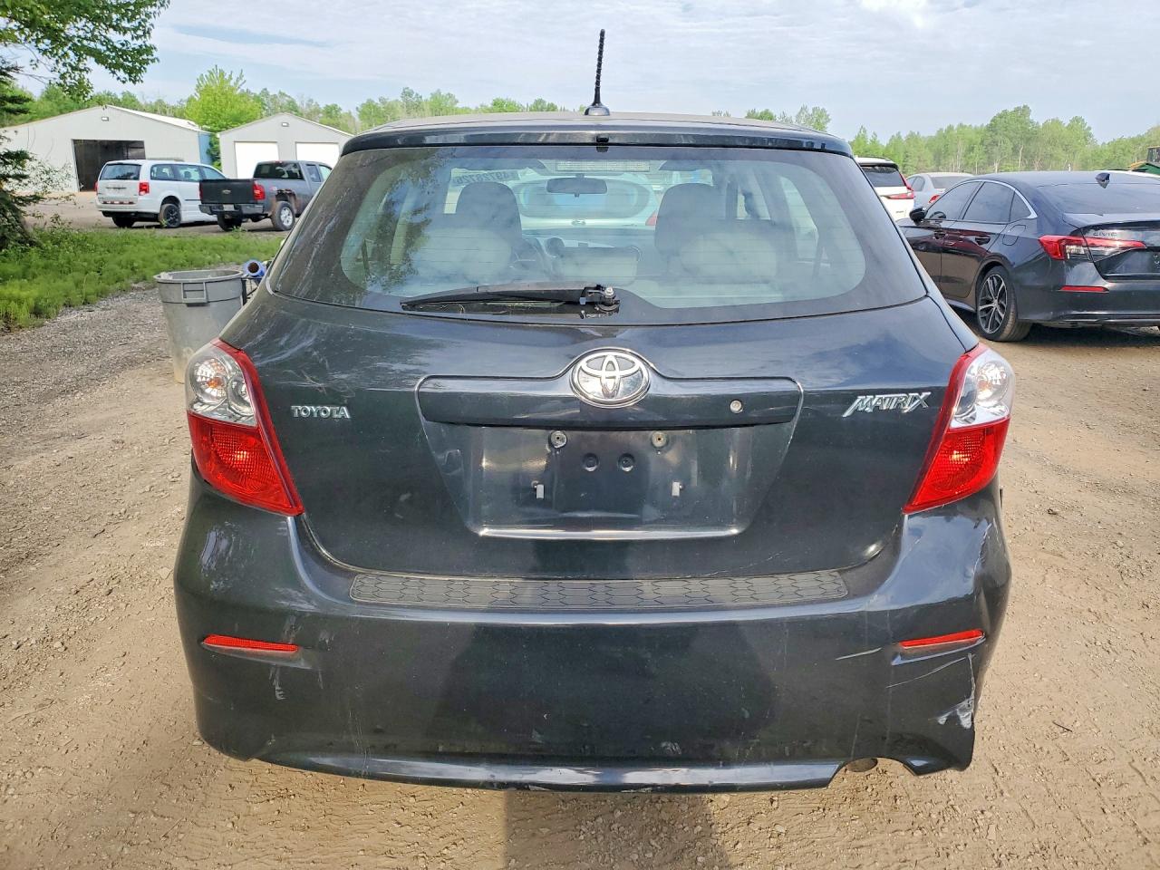 2010 Toyota Matrix Base Black vin: 2T1KU4EE6AC265148