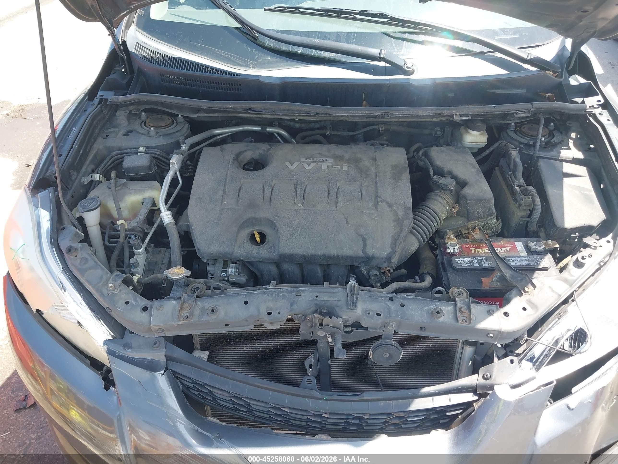 2010 Toyota Matrix   Gray vin: 2T1KU4EE6AC311884