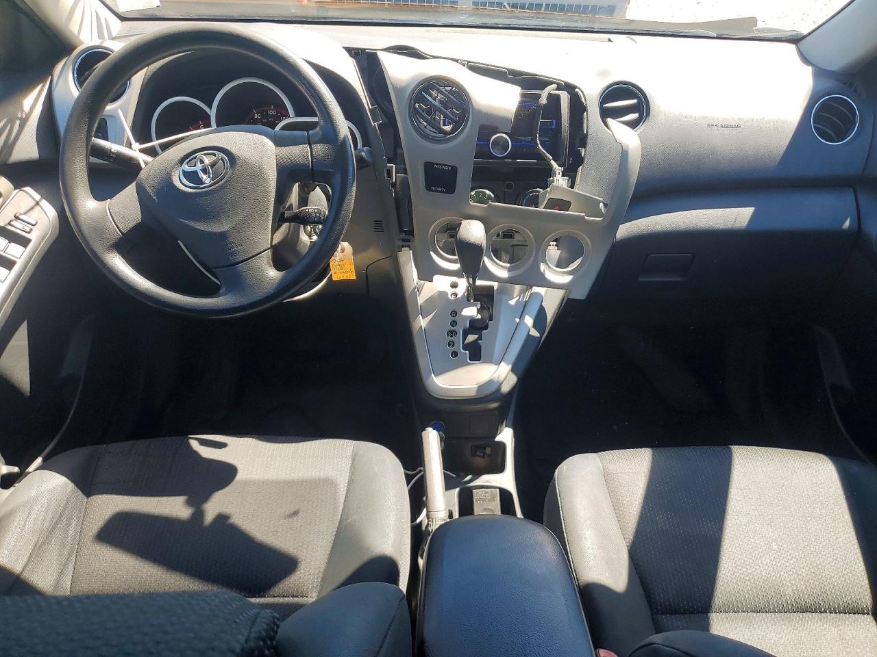 2010 Toyota Matrix Base Gold vin: 2T1KU4EE6AC336946