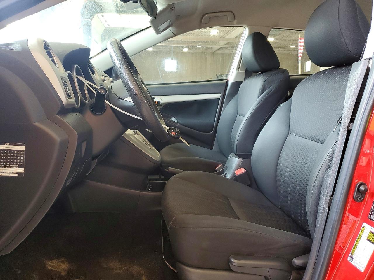 2011 Toyota Matrix Base Красный vin: 2T1KU4EE6BC542253