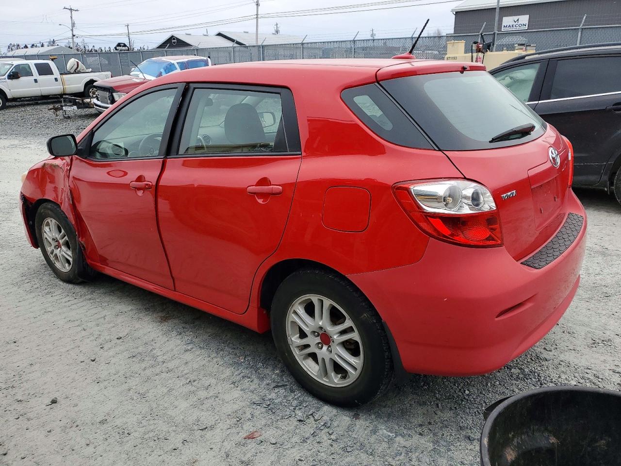 2010 Toyota Corolla Matrix Red vin: 2T1KU4EE7AC398047