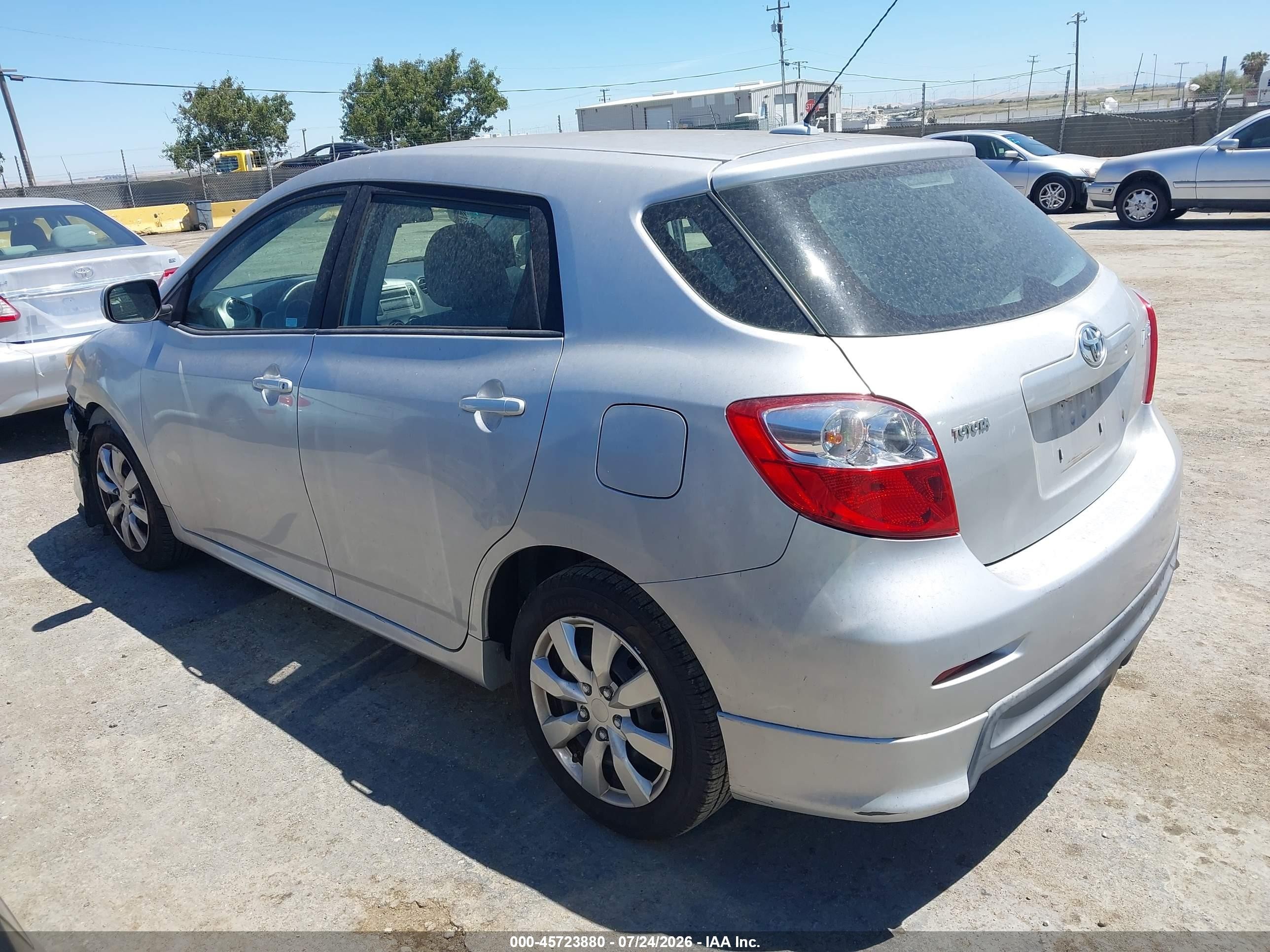 2010 Toyota Matrix   Gray vin: 2T1KU4EE7AC481686