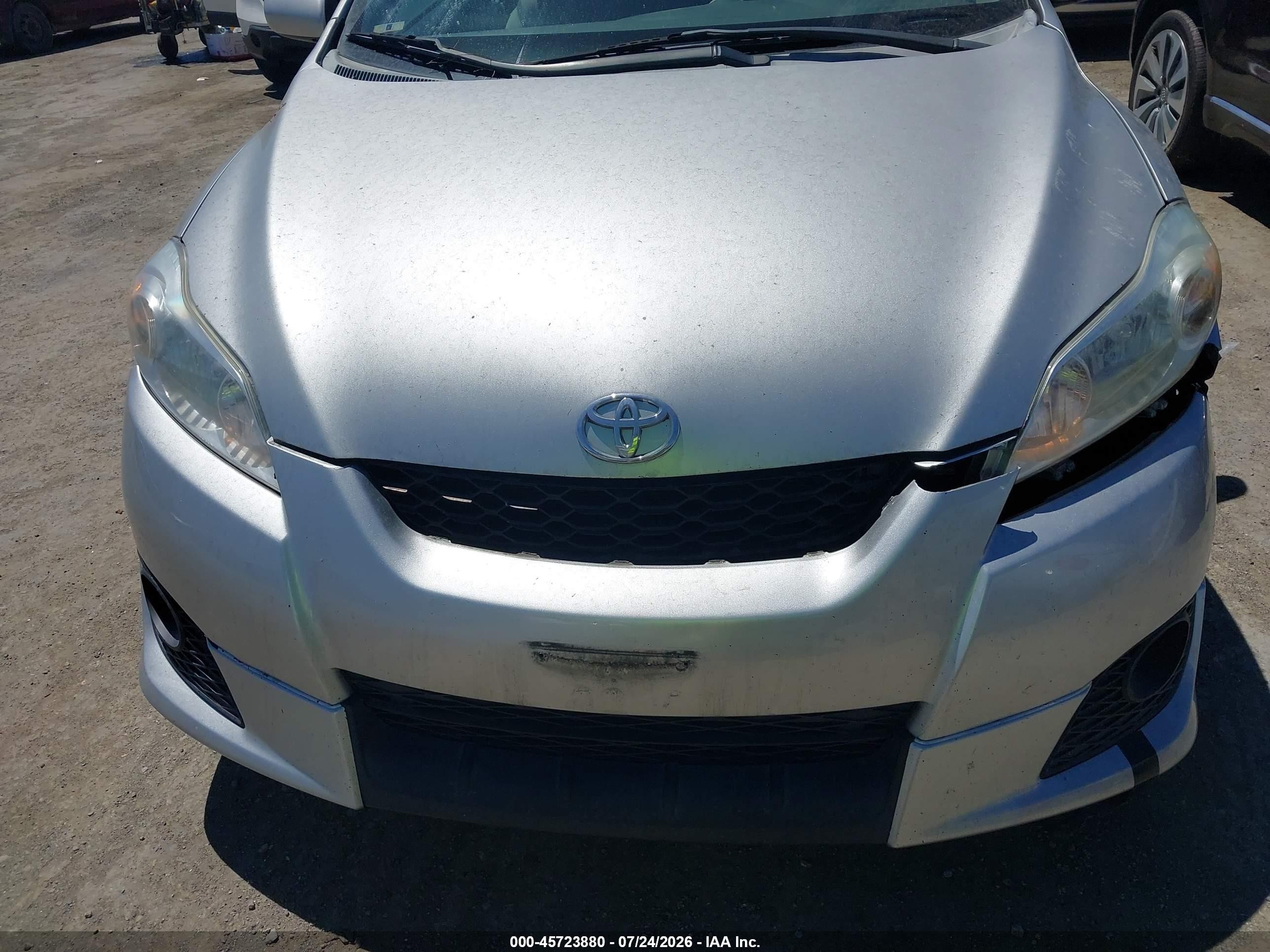 2010 Toyota Matrix   Gray vin: 2T1KU4EE7AC481686