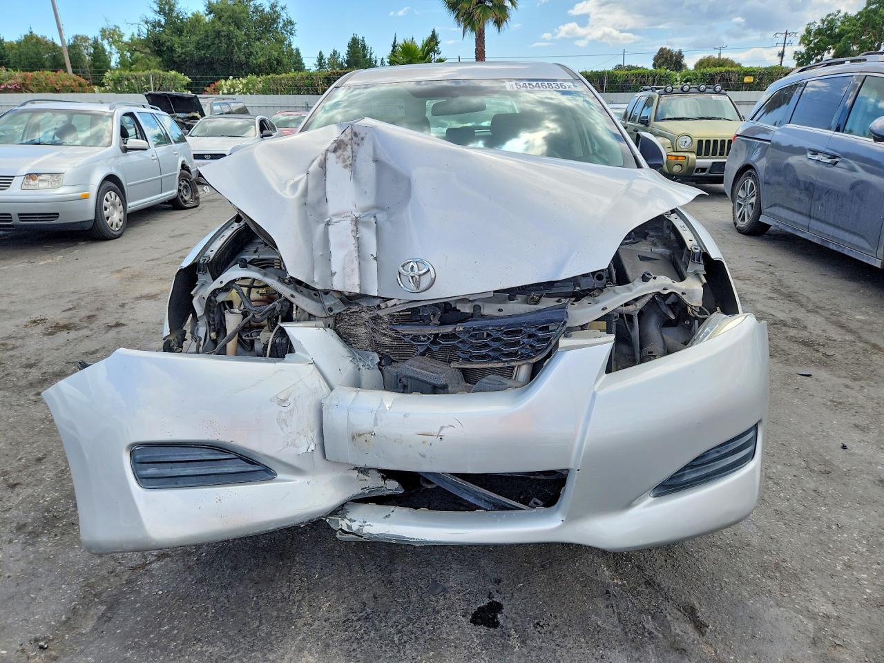 2011 Toyota Matrix Base Серебряный vin: 2T1KU4EE7BC547817