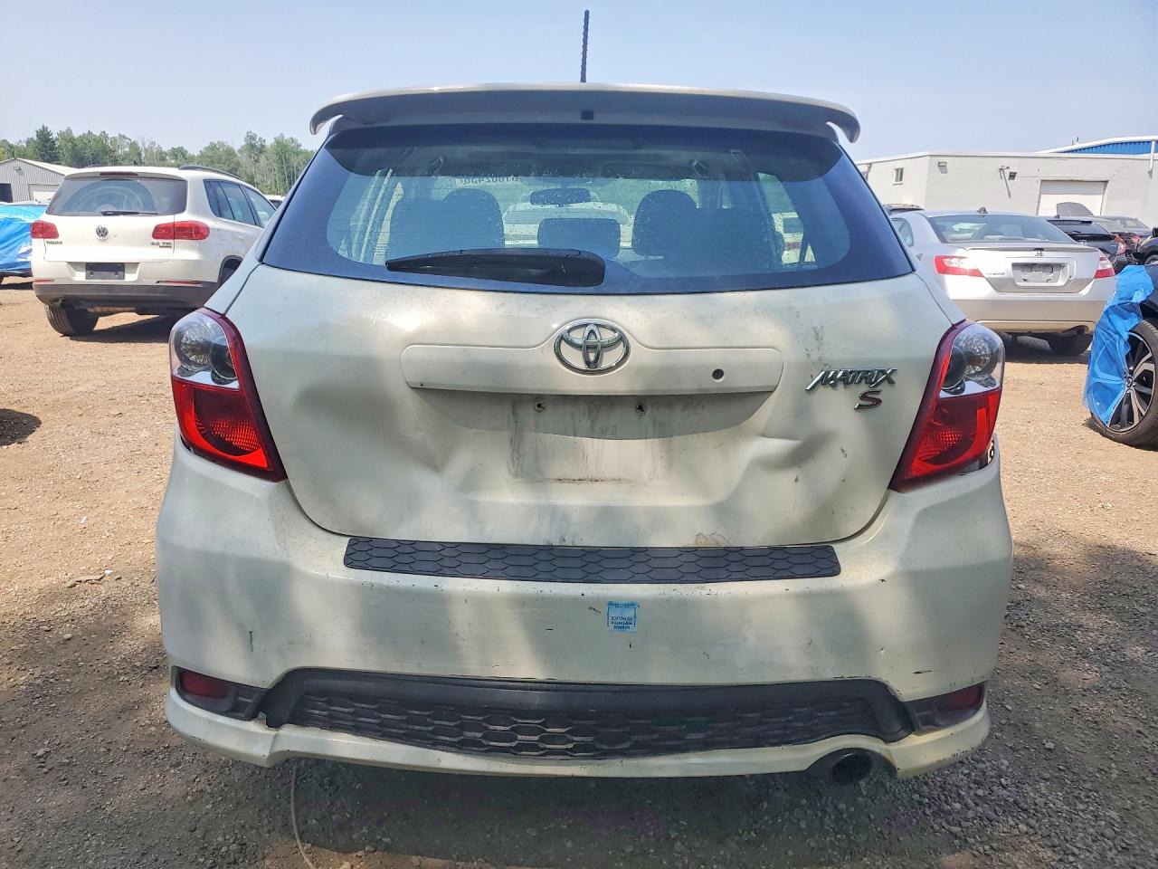 2011 Toyota Matrix Base Белый vin: 2T1KU4EE7BC568487