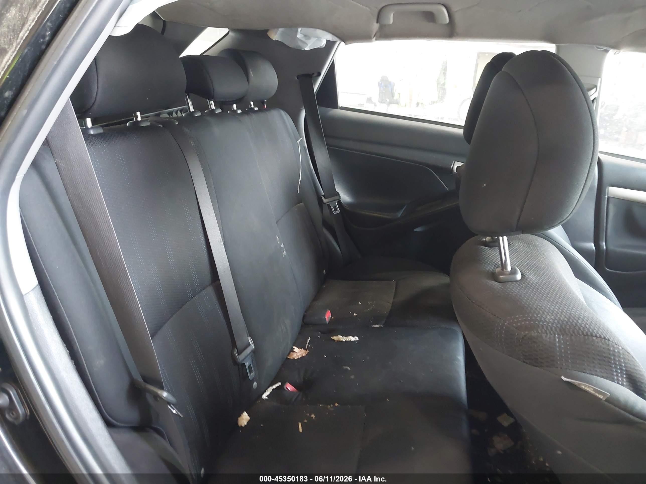 2011 Toyota Matrix   Черный vin: 2T1KU4EE7BC724625