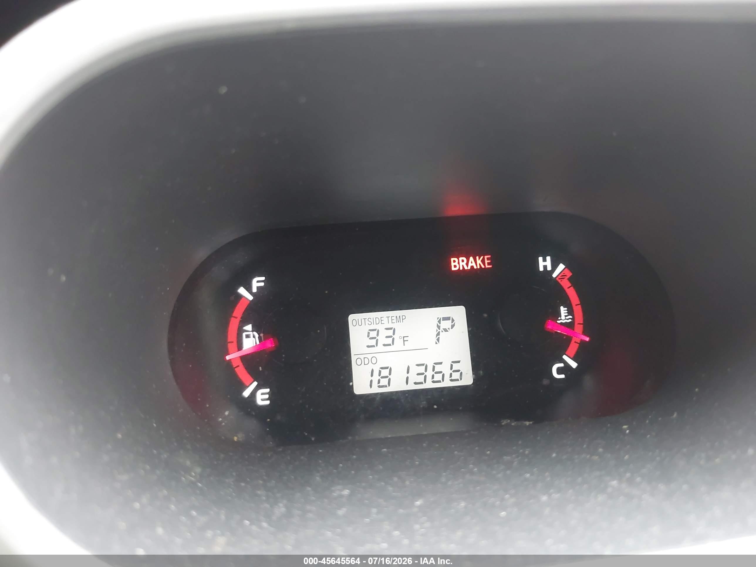 2011 Toyota Matrix   Gray vin: 2T1KU4EE7BC737469