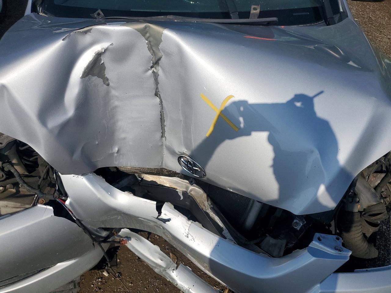 2012 Toyota Matrix L Silver vin: 2T1KU4EE7CC874770