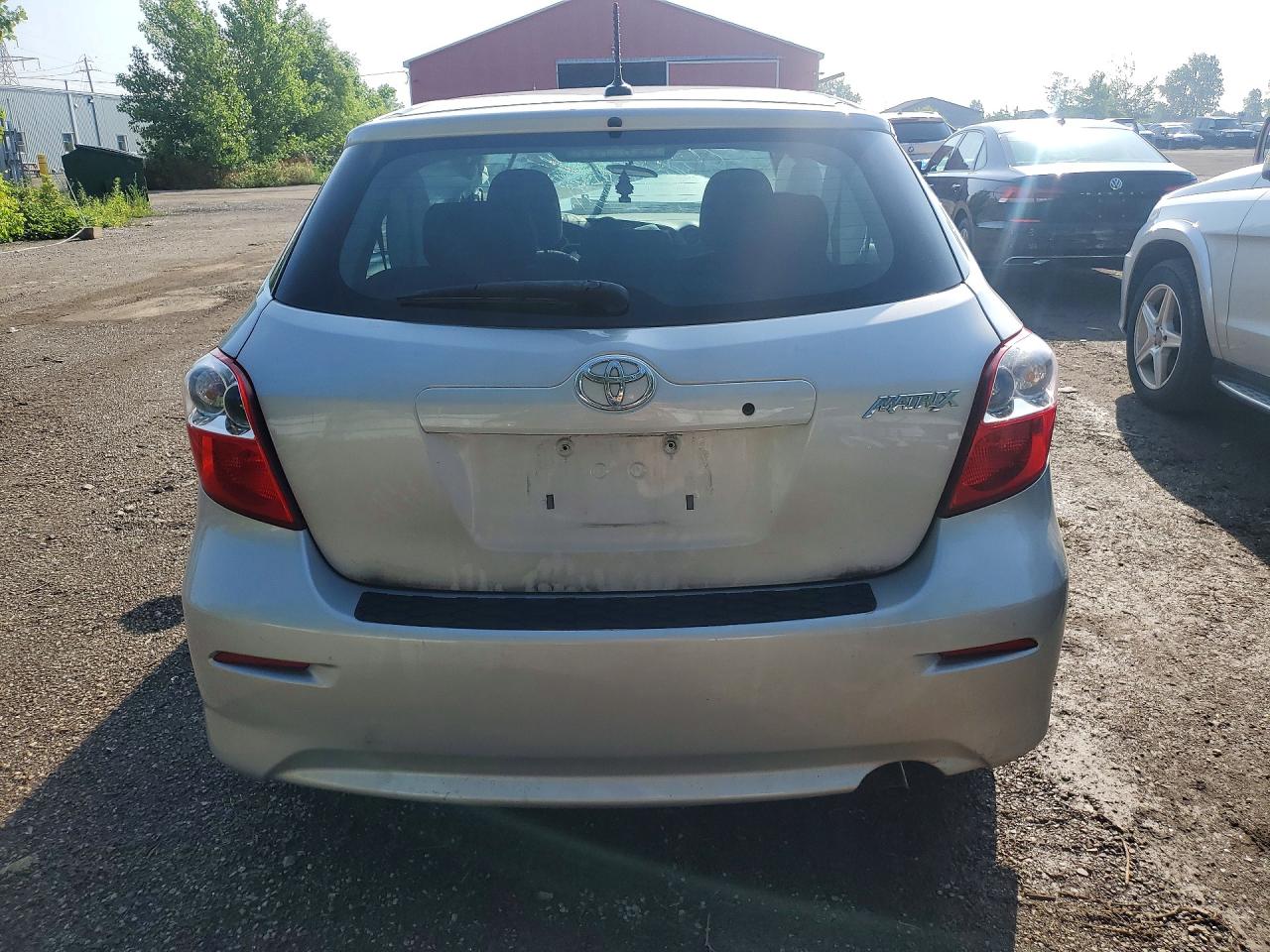 2012 Toyota Matrix L Silver vin: 2T1KU4EE7CC874770