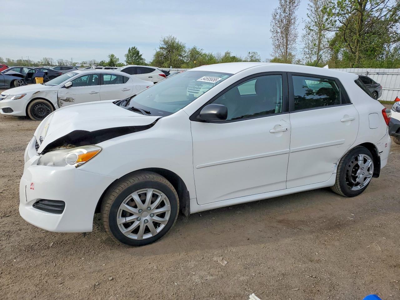2013 Toyota Matrix L White vin: 2T1KU4EE7DC977754