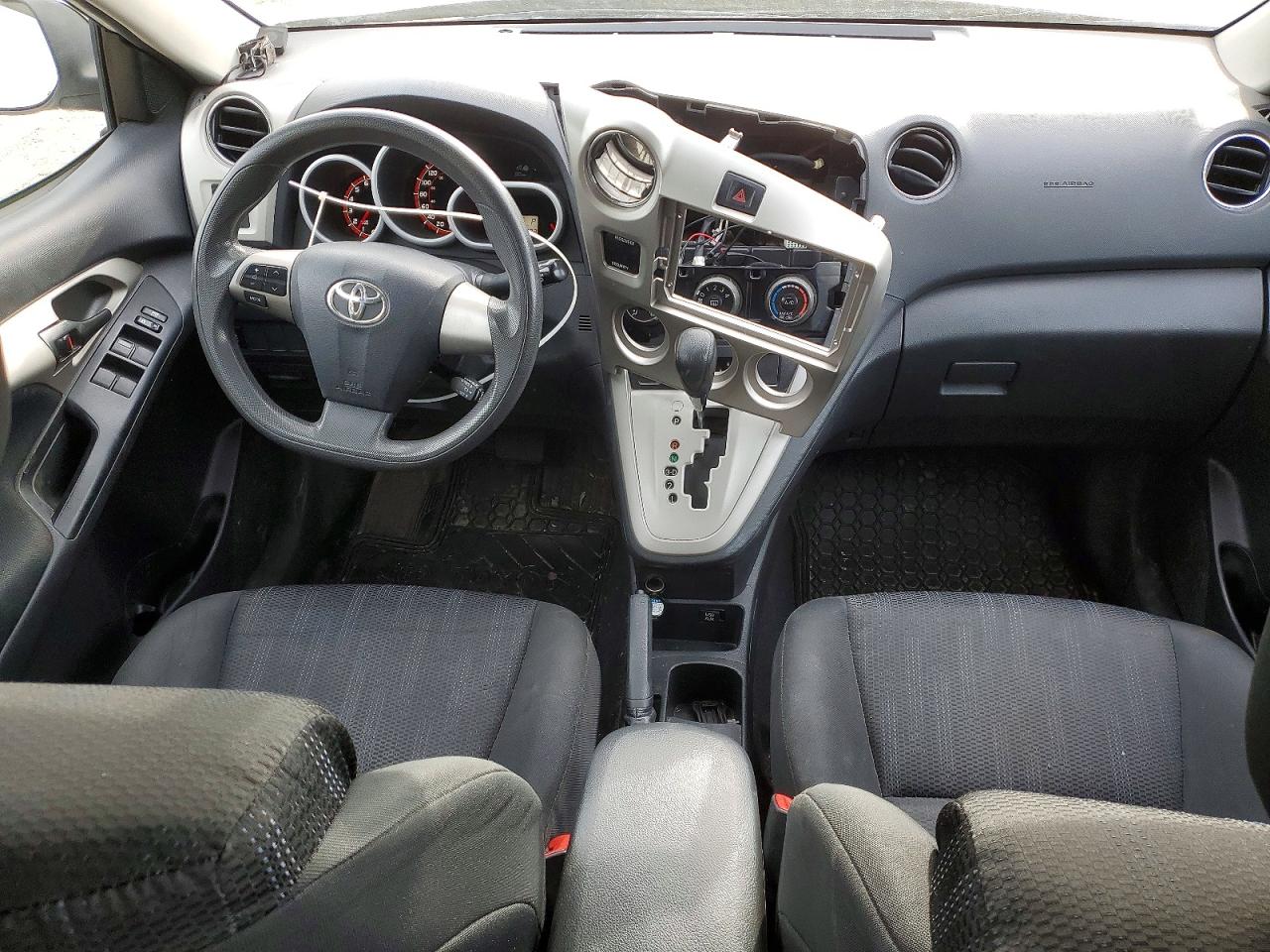 2013 Toyota Matrix L White vin: 2T1KU4EE7DC977754