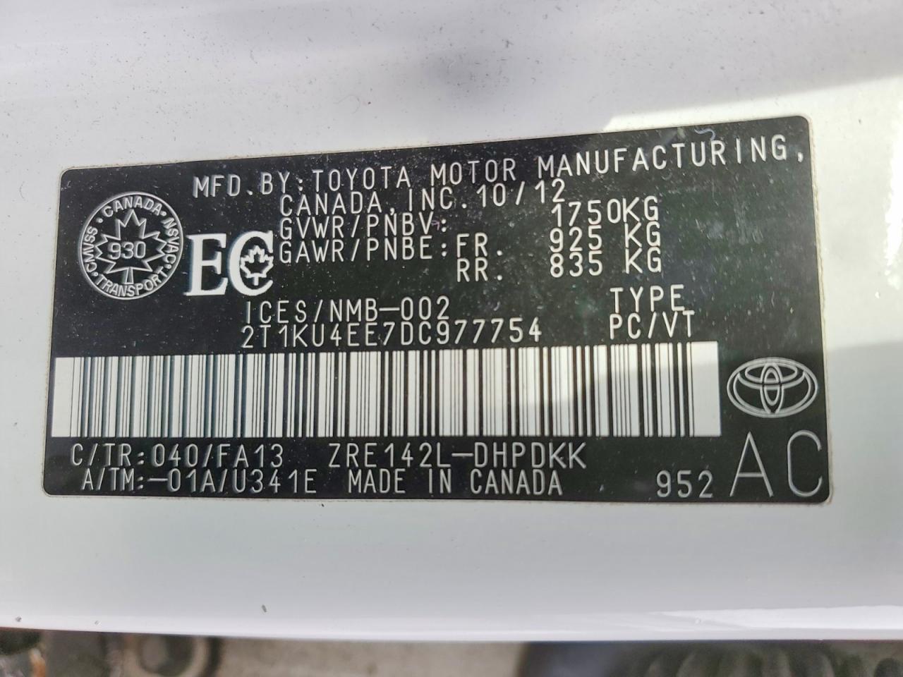 2013 Toyota Matrix L White vin: 2T1KU4EE7DC977754