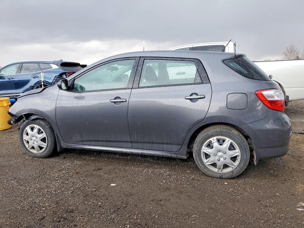 2014 Toyota Matrix Base Charcoal vin: 2T1KU4EE7EC135191