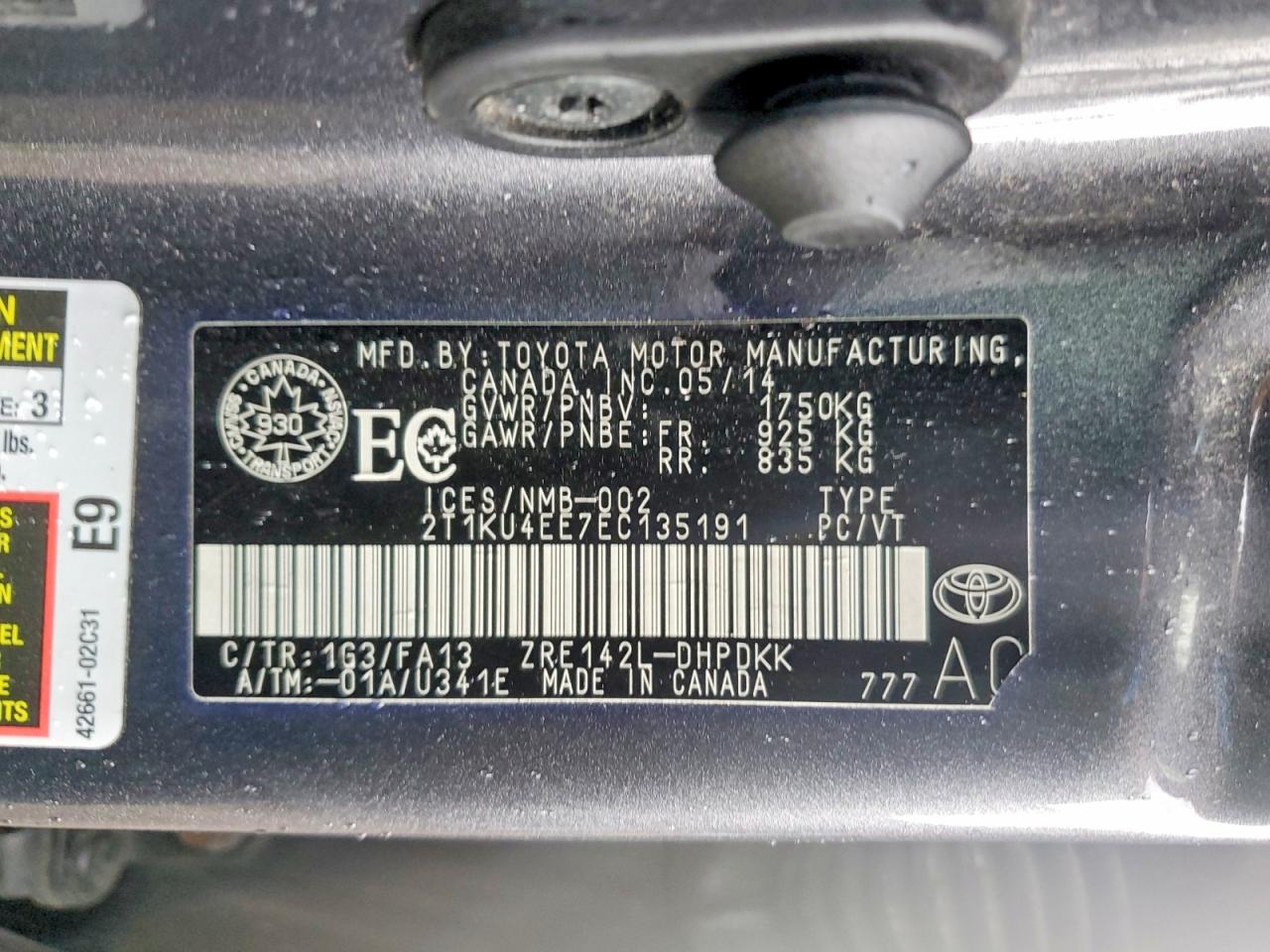 2014 Toyota Matrix Base Charcoal vin: 2T1KU4EE7EC135191