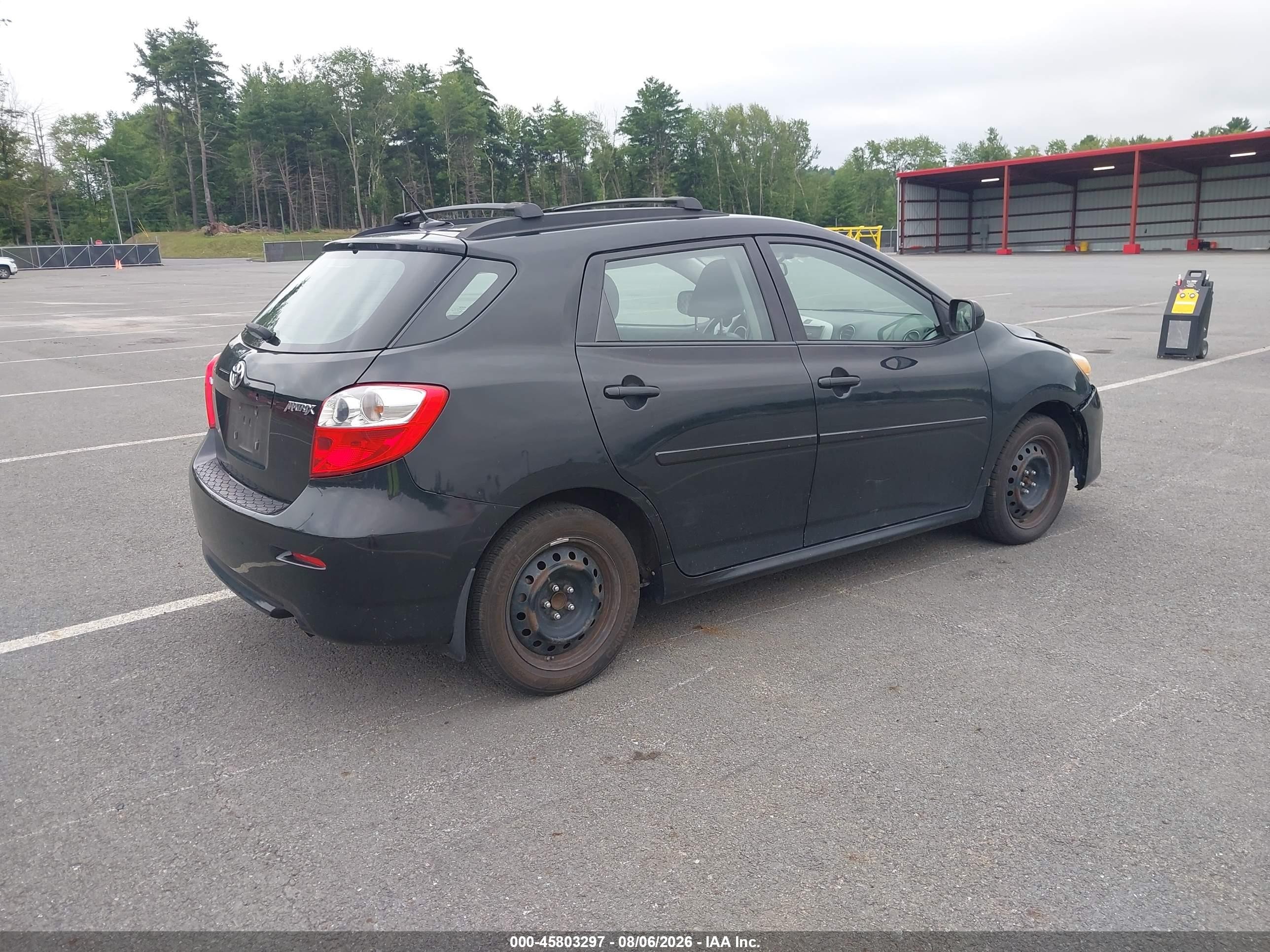 2010 Toyota Matrix   Black vin: 2T1KU4EE8AC260498