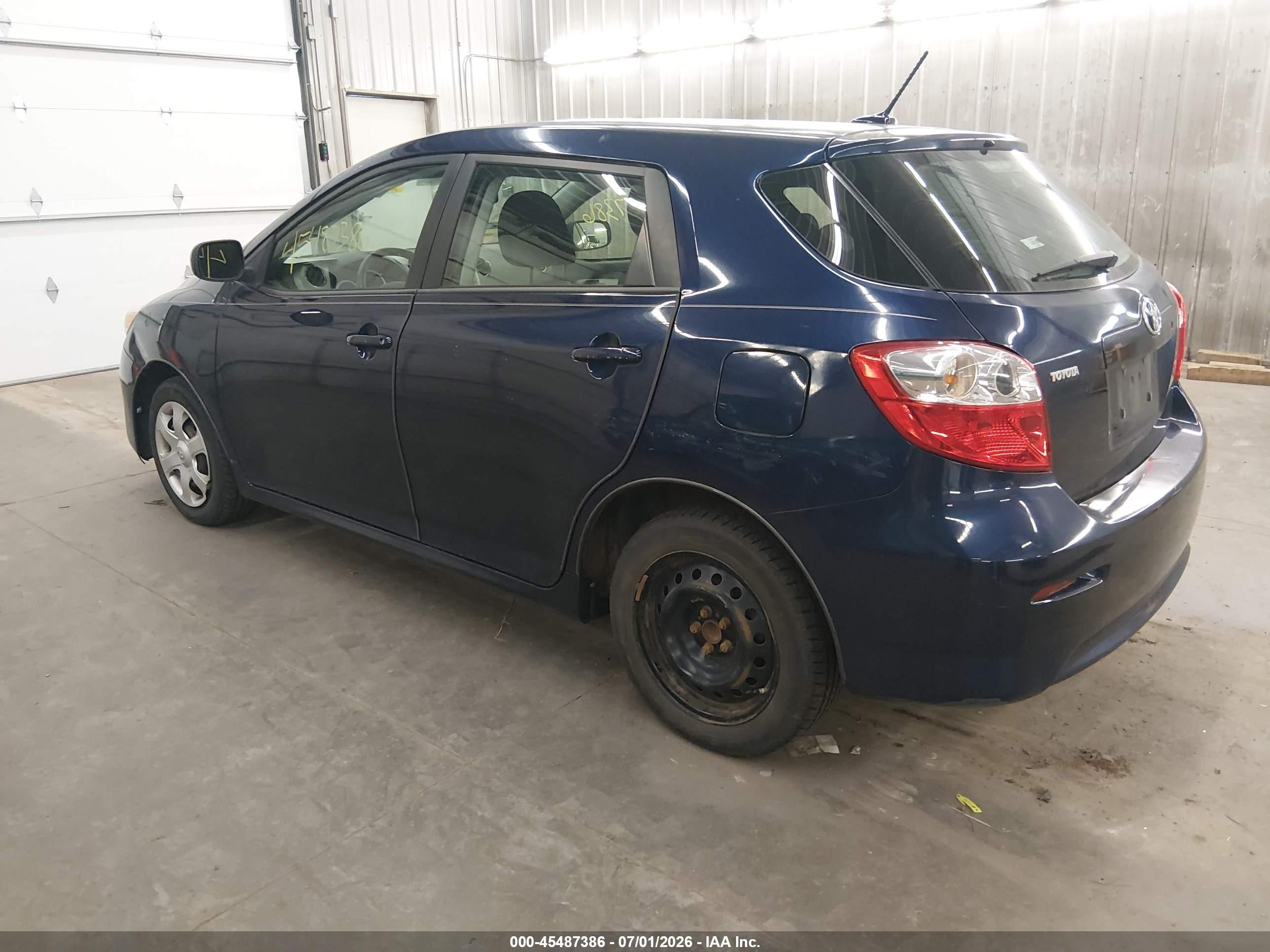 2010 Toyota Matrix   Dark Blue vin: 2T1KU4EE8AC486590