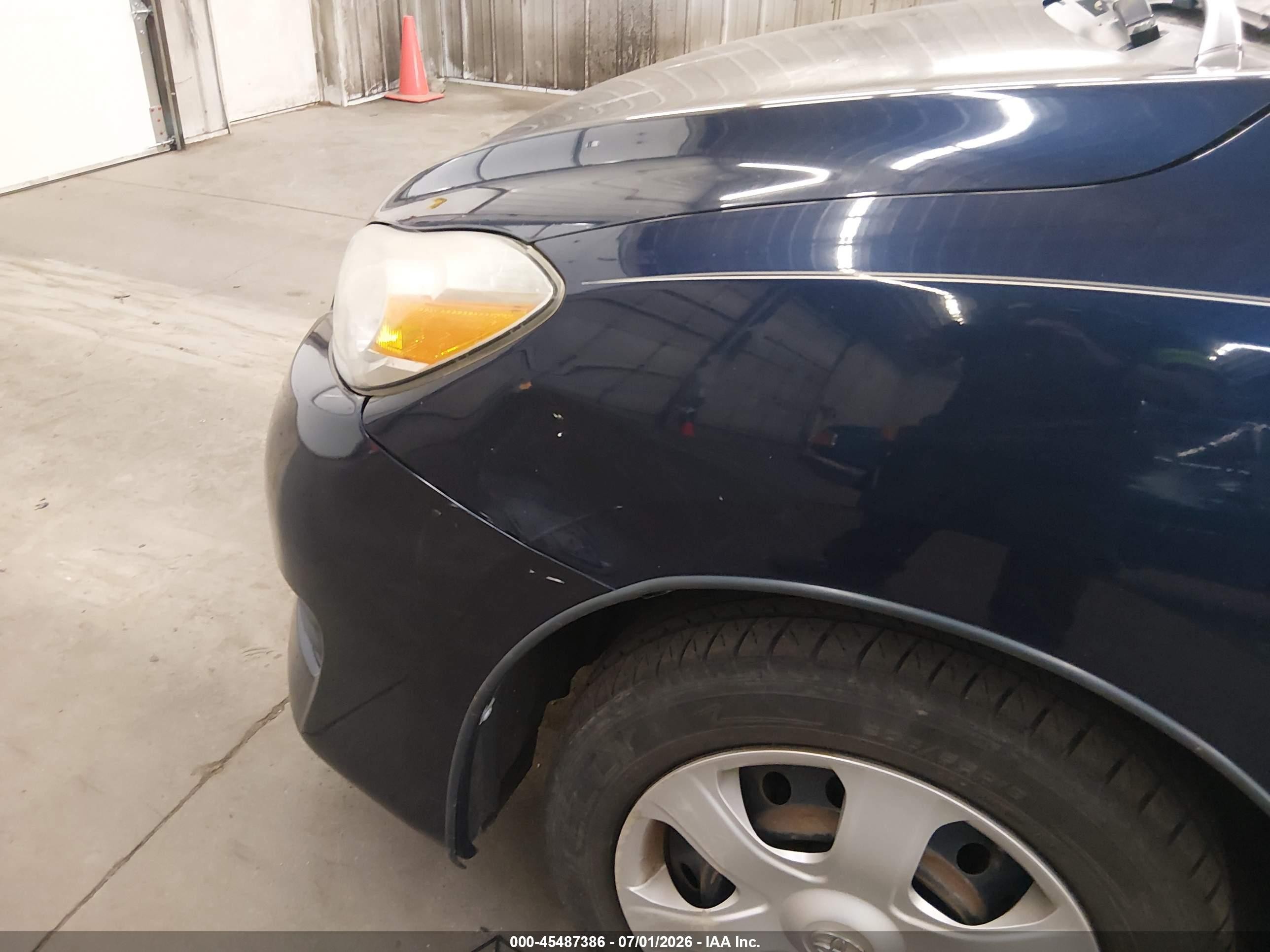 2010 Toyota Matrix   Dark Blue vin: 2T1KU4EE8AC486590