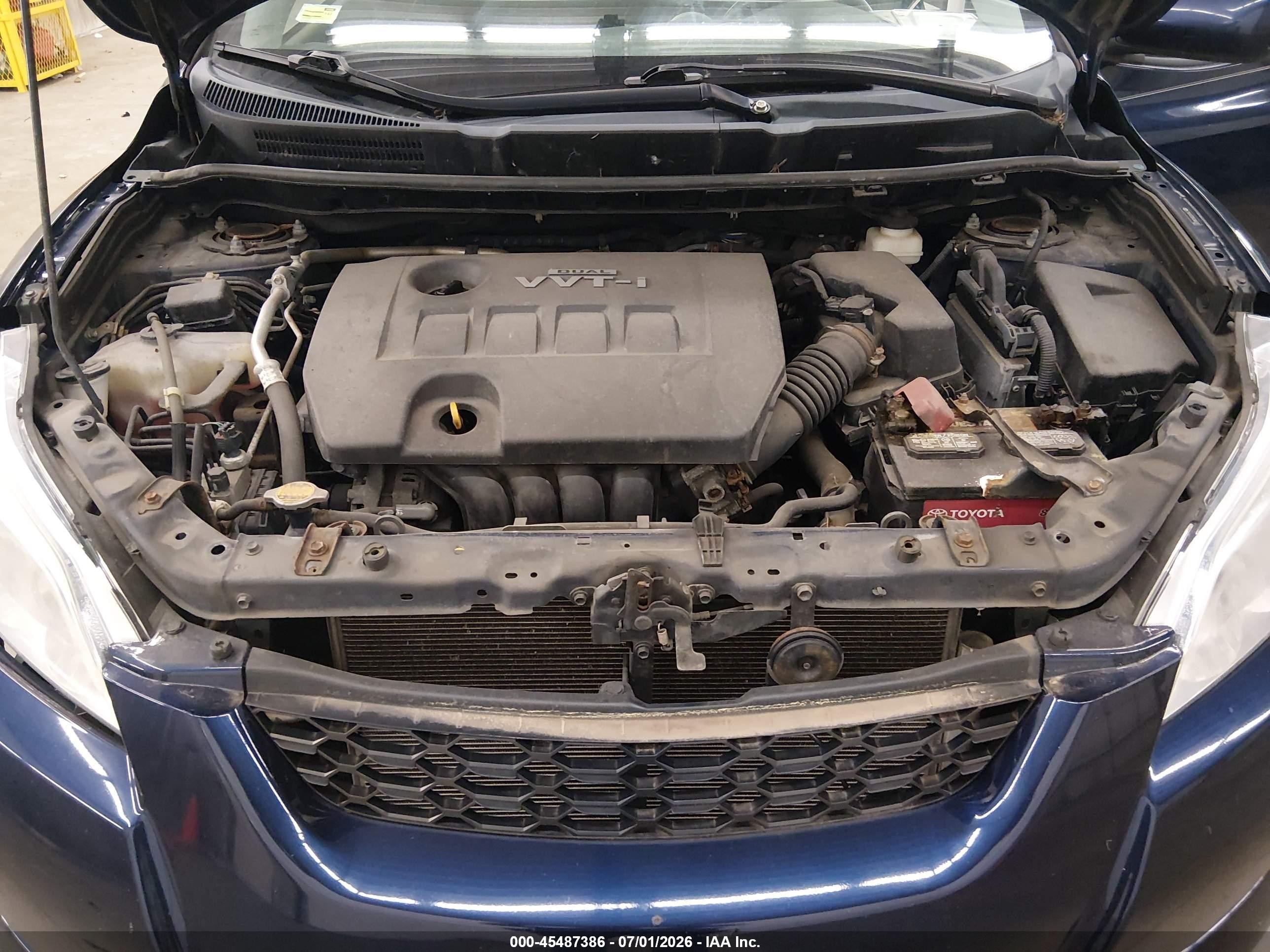 2010 Toyota Matrix   Dark Blue vin: 2T1KU4EE8AC486590