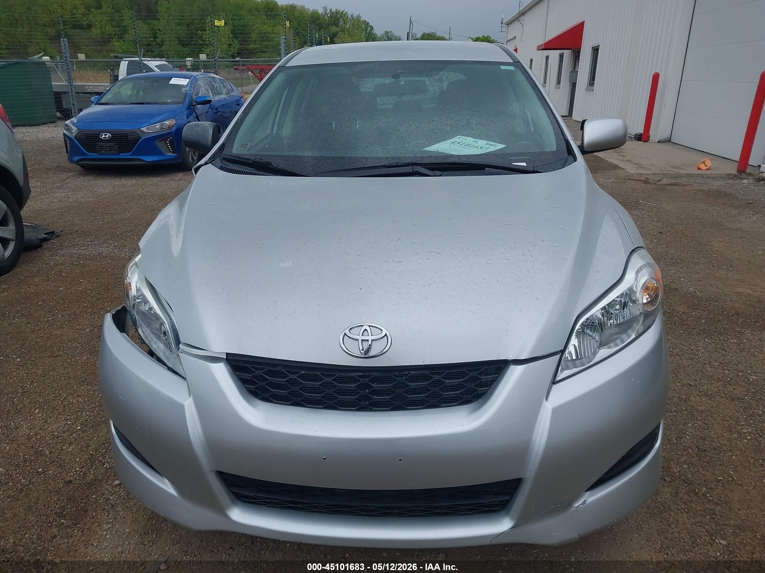 2013 Toyota Matrix L Silver vin: 2T1KU4EE8DC058670