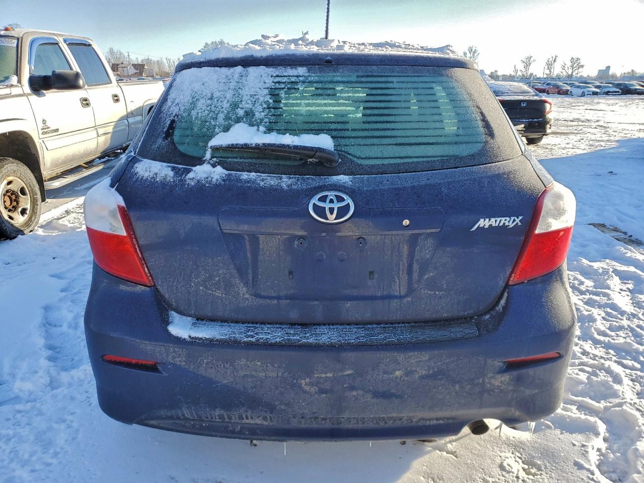 2014 Toyota Matrix Base Blue vin: 2T1KU4EE8EC132736