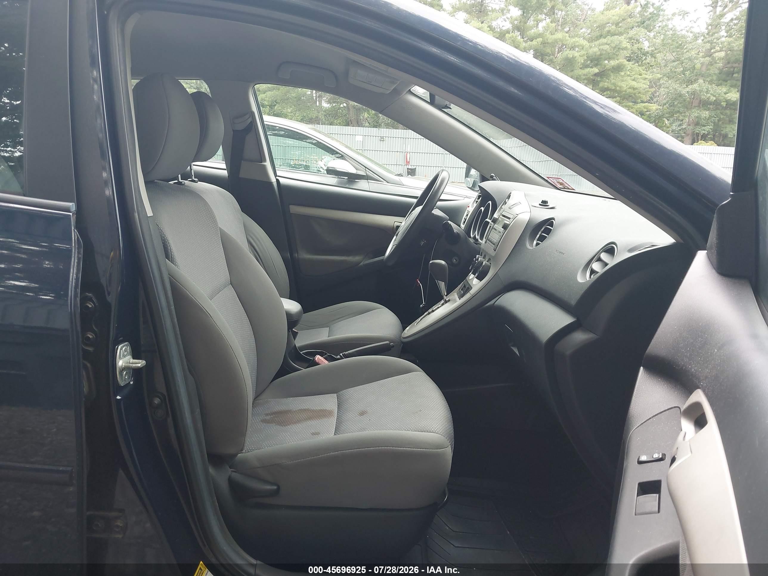 2010 Toyota Matrix Blue vin: 2T1KU4EE9AC254483