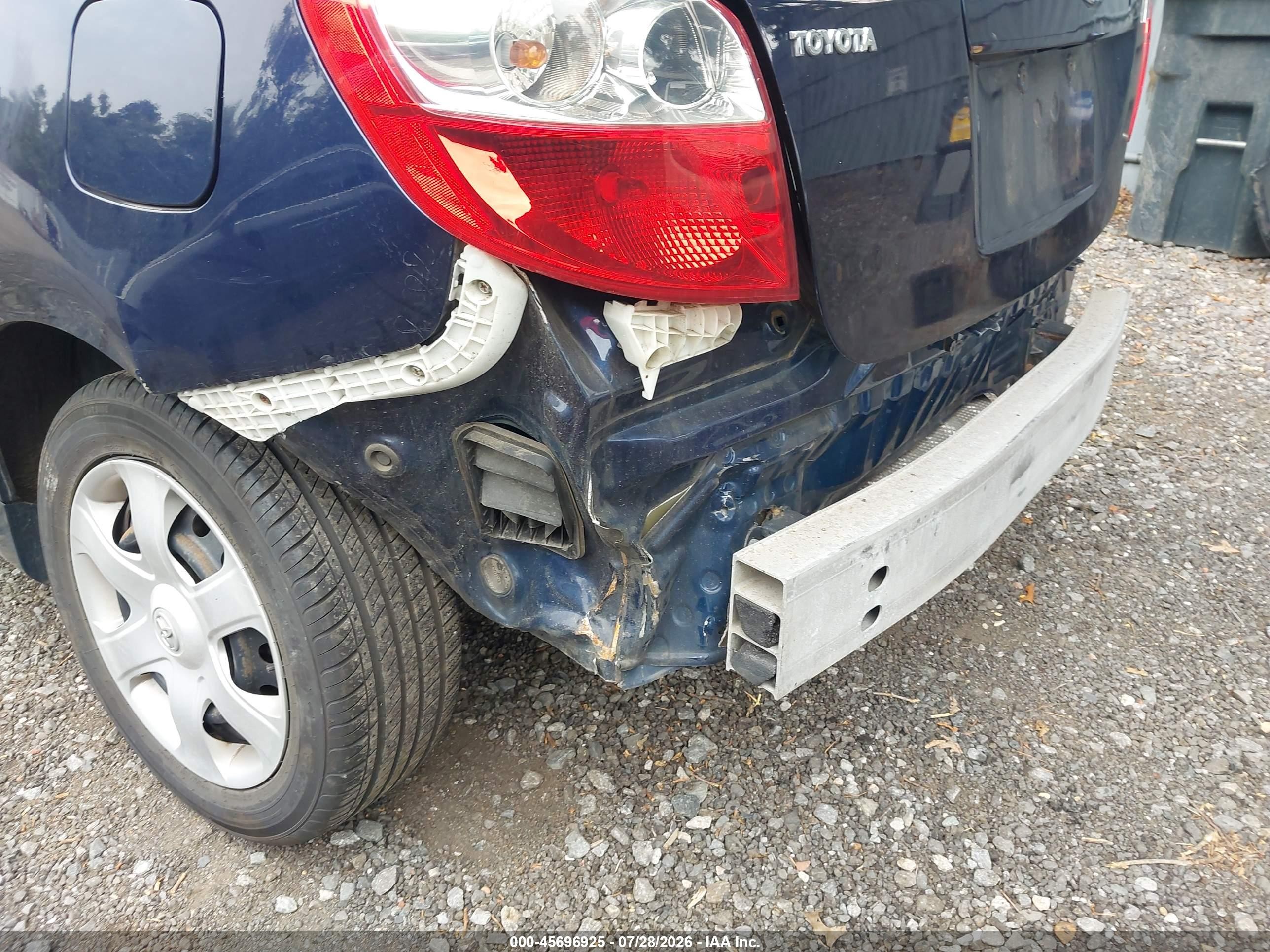 2010 Toyota Matrix Blue vin: 2T1KU4EE9AC254483