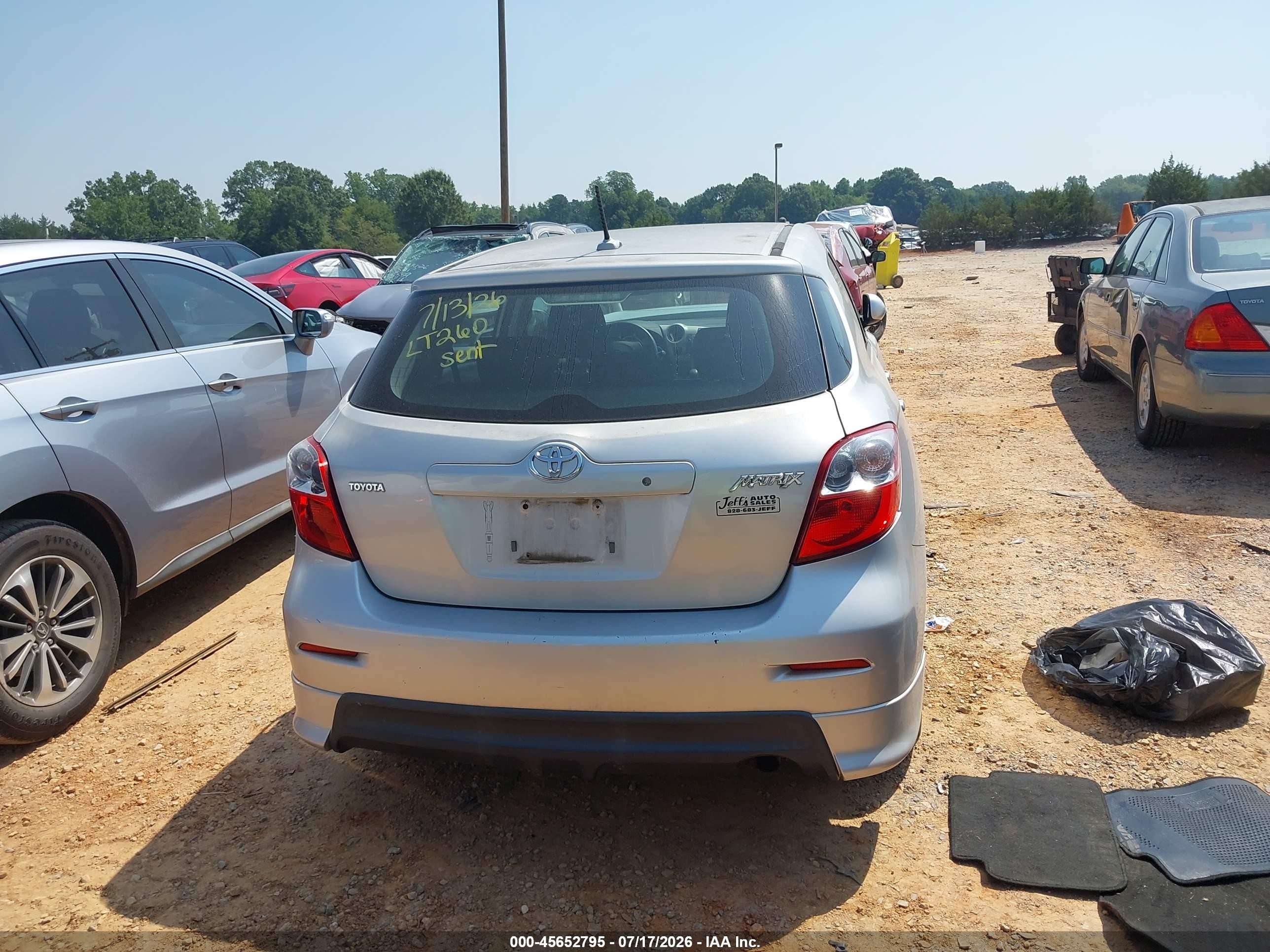 2010 Toyota Matrix   Silver vin: 2T1KU4EE9AC266892