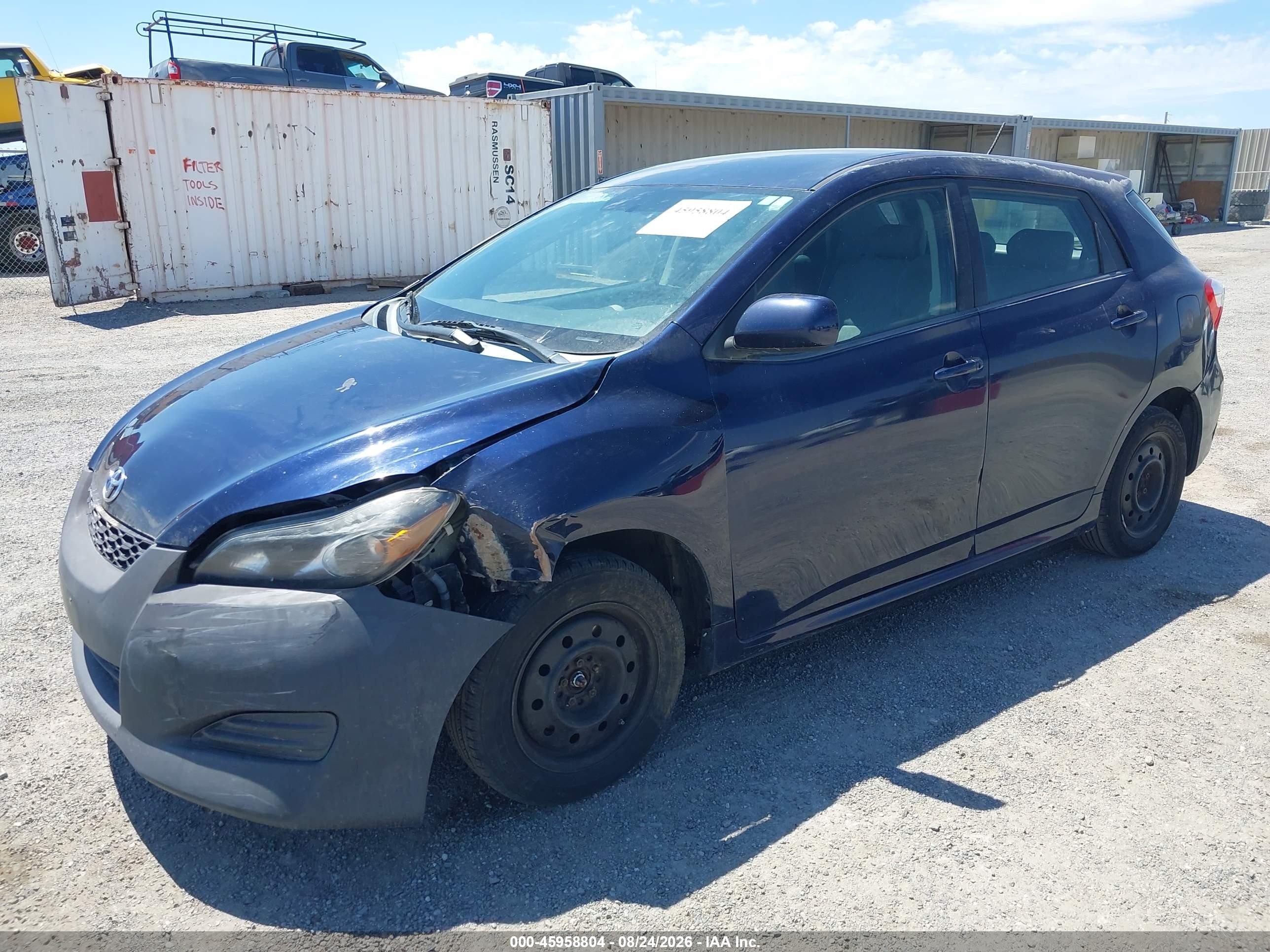 2010 Toyota Matrix   Blue vin: 2T1KU4EE9AC278041