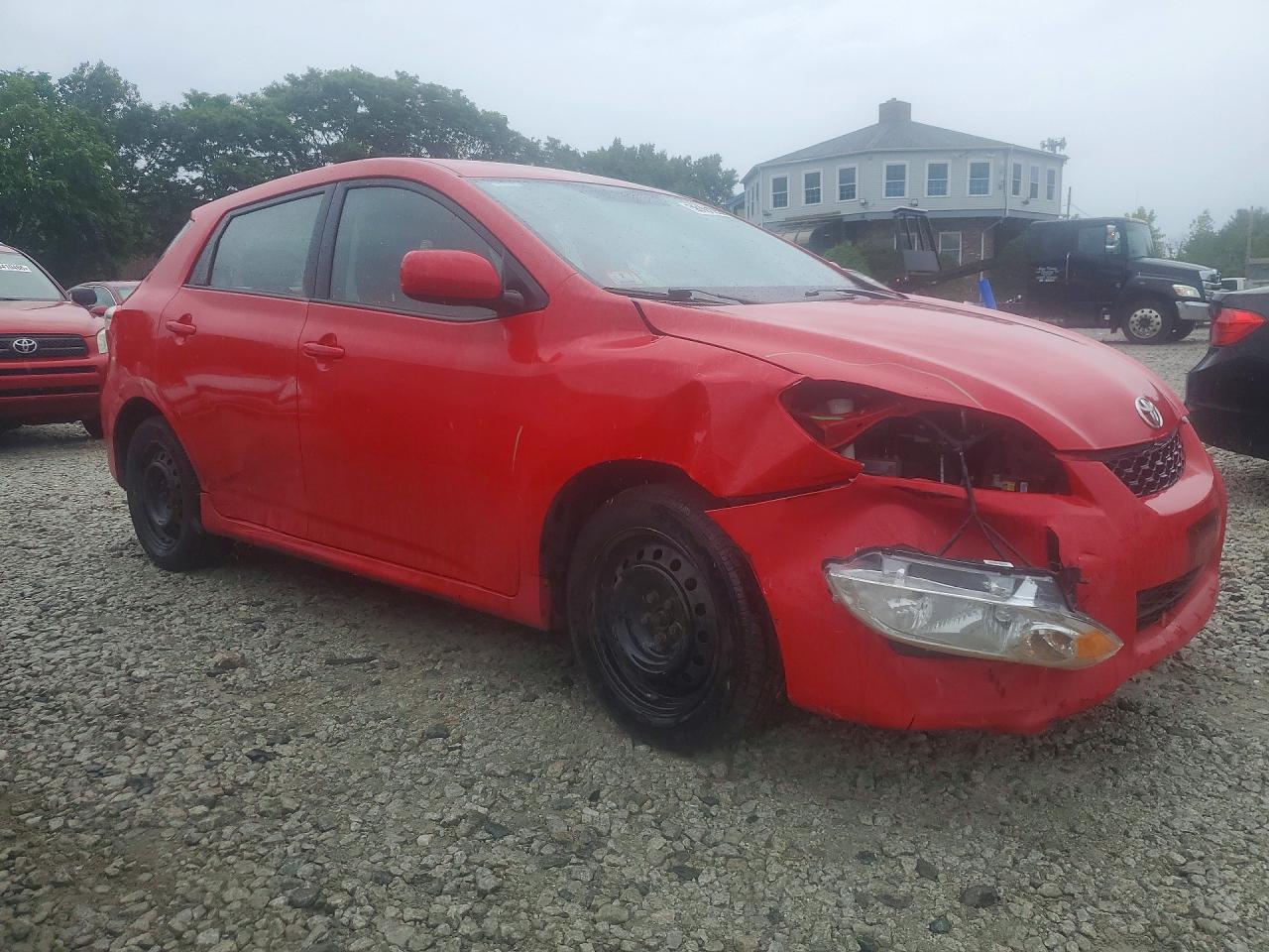 2010 Toyota Matrix Base Red vin: 2T1KU4EE9AC370850