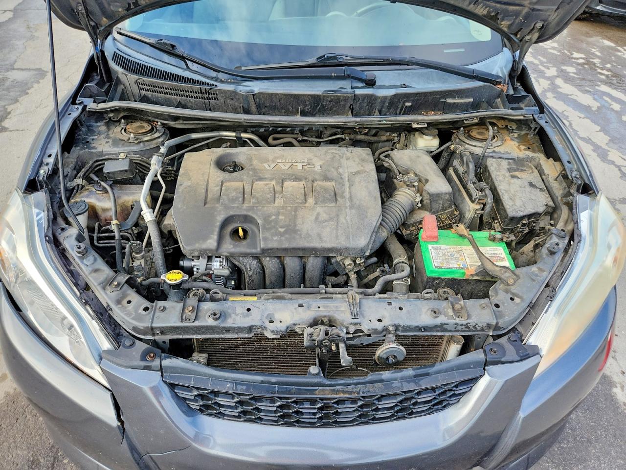 2010 Toyota Matrix Base Gray vin: 2T1KU4EE9AC472357