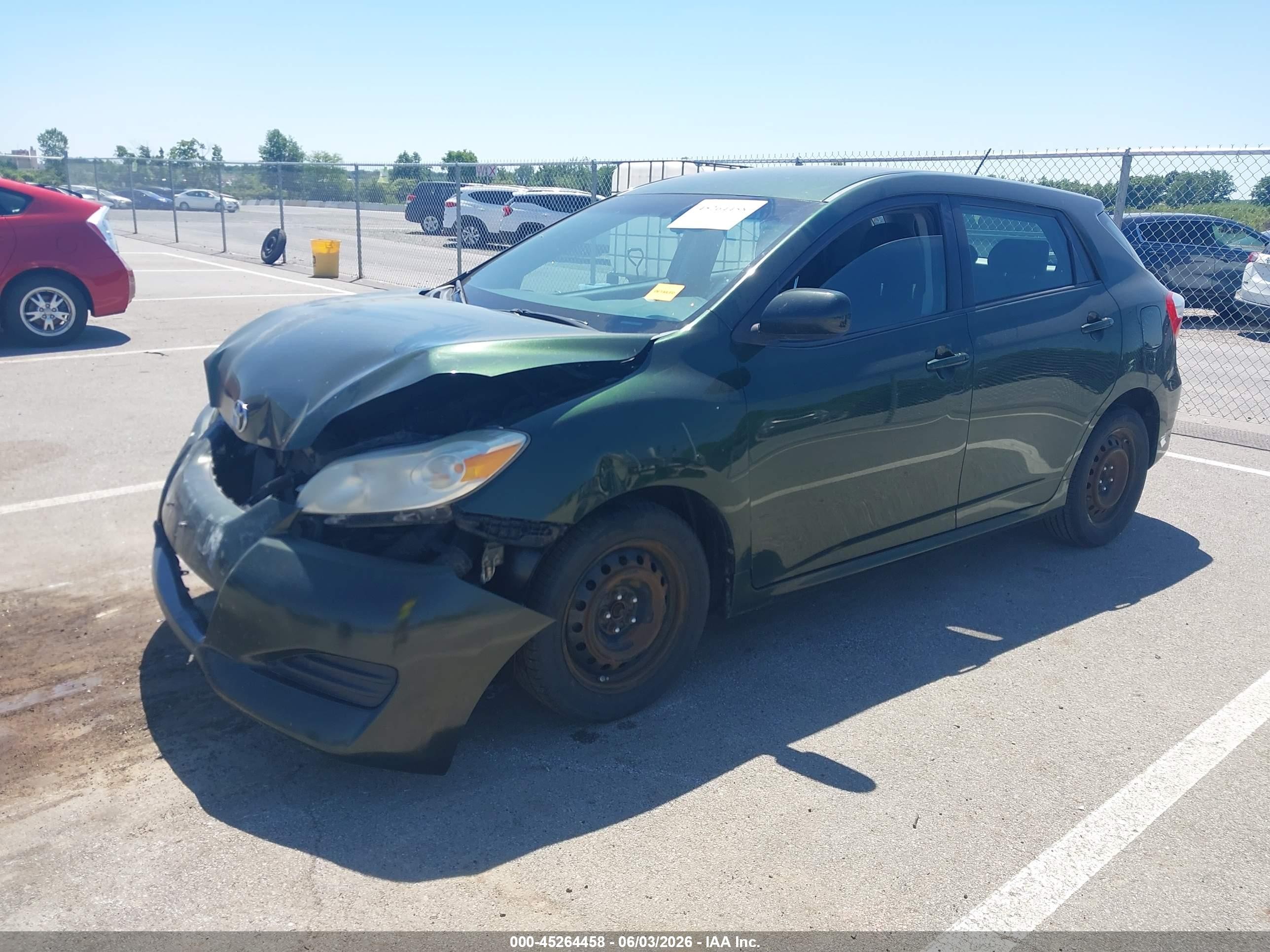 2011 Toyota Matrix   Зеленый vin: 2T1KU4EE9BC555191