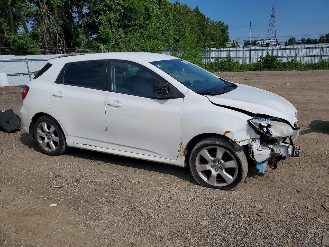 2011 Toyota Matrix White vin: 2T1KU4EE9BC665478