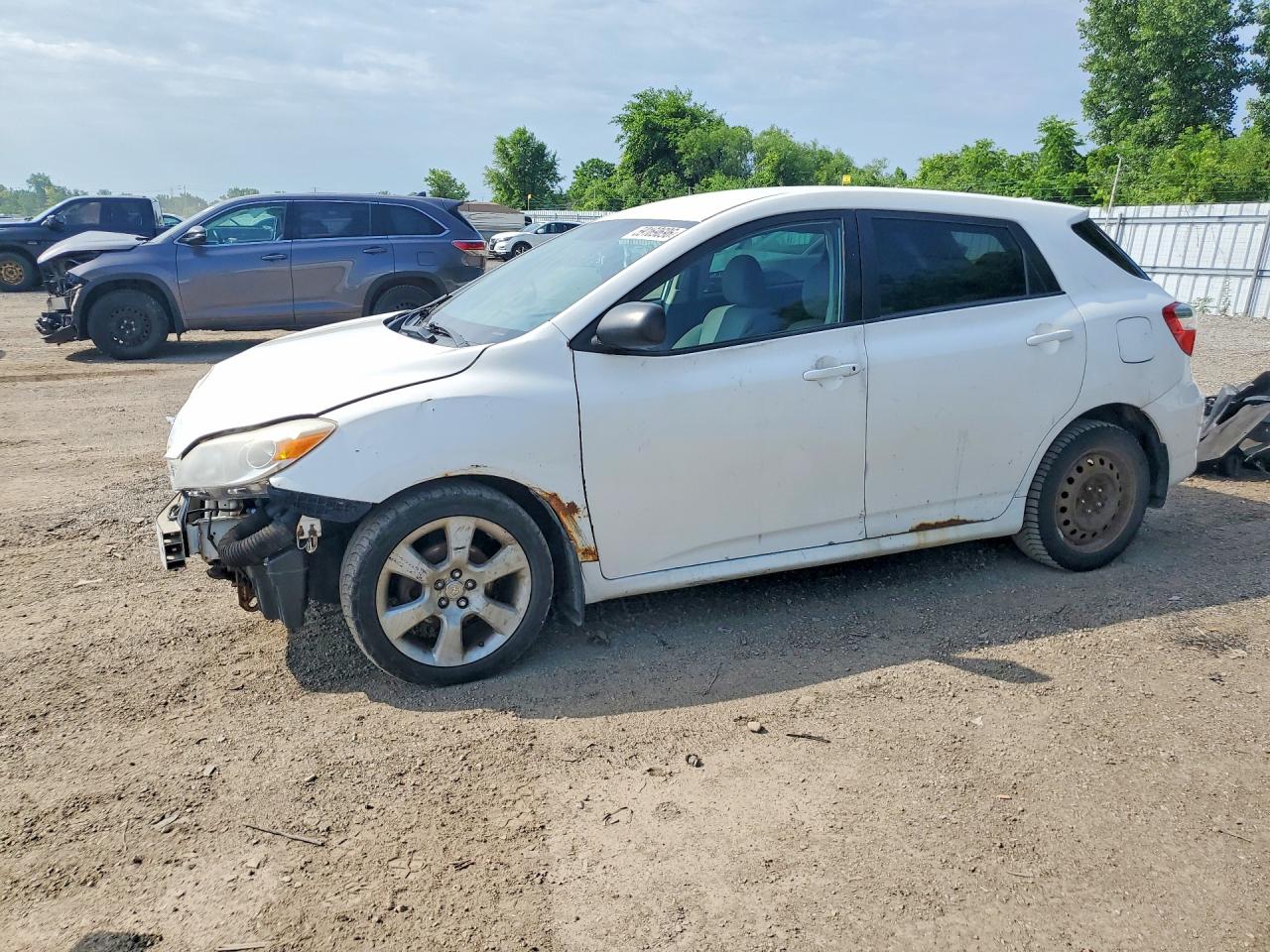 2011 Toyota Matrix Белый vin: 2T1KU4EE9BC665478