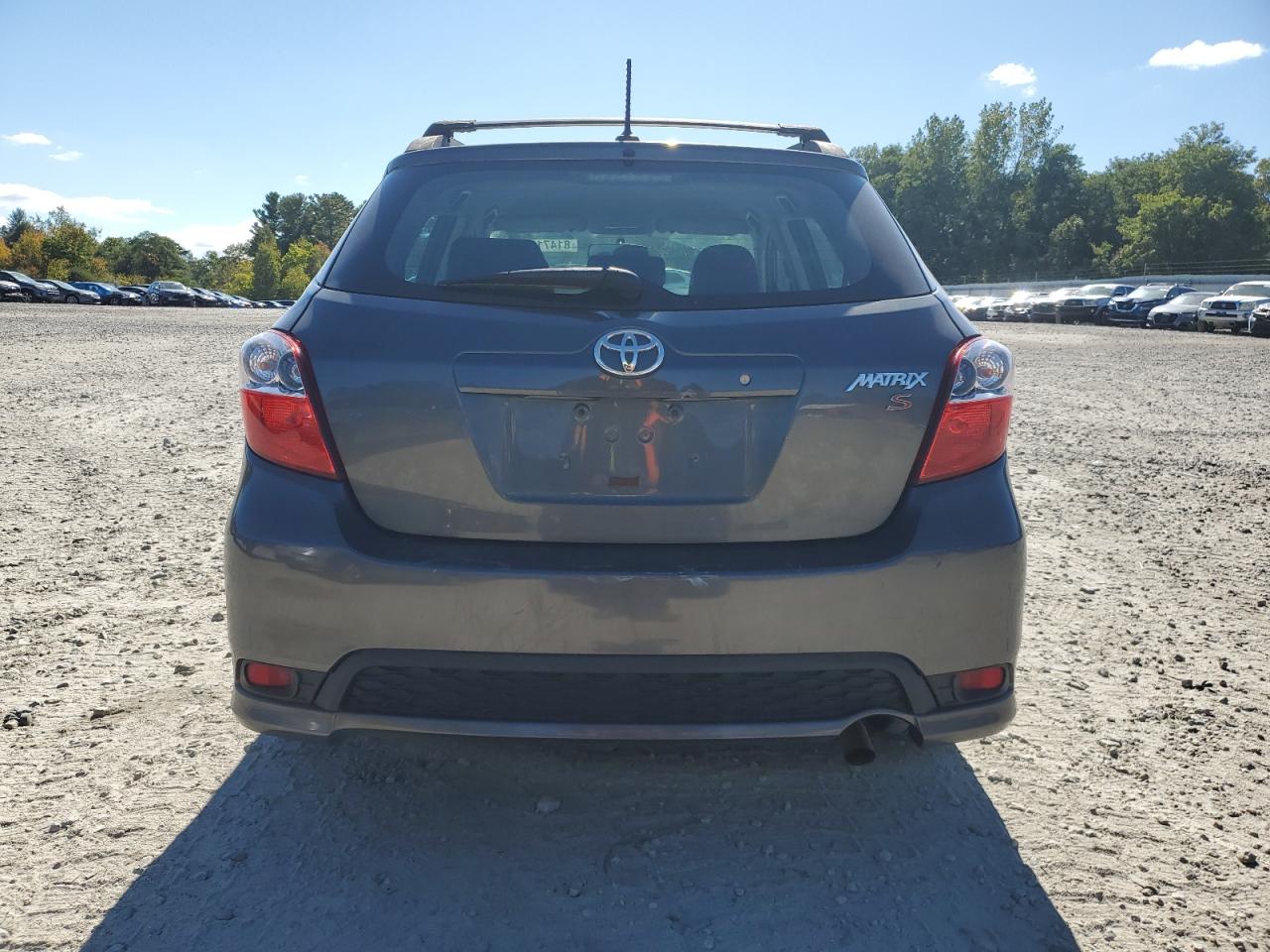 2012 Toyt Matrix Gray vin: 2T1KU4EE9CC827949