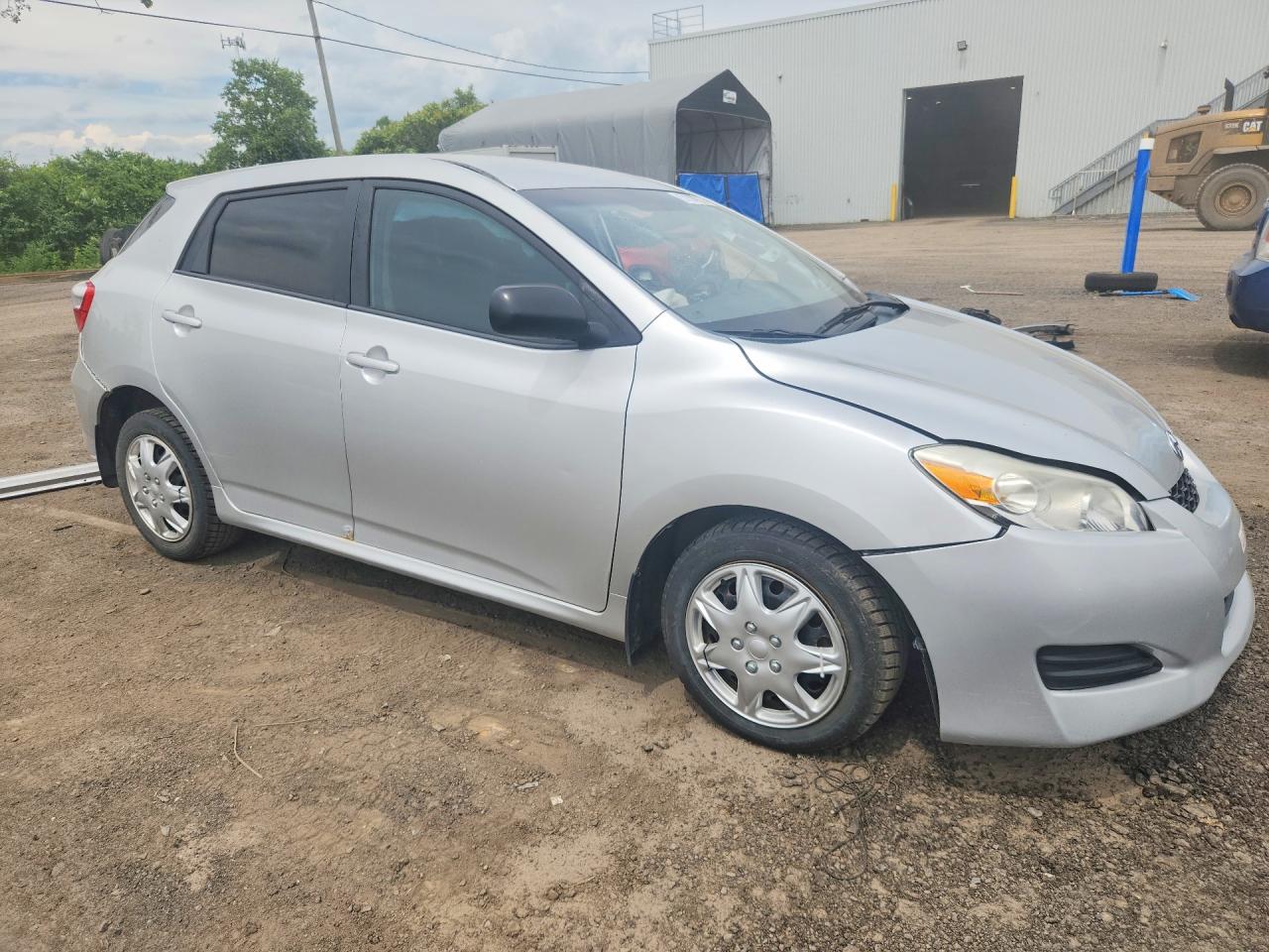 2014 Toyota Matrix Base Silver vin: 2T1KU4EE9EC129294
