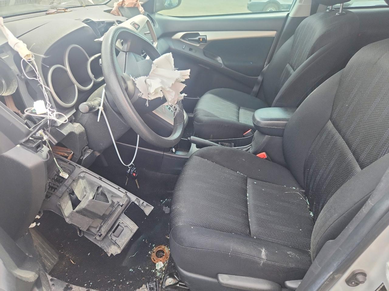 2014 Toyota Matrix Base Silver vin: 2T1KU4EE9EC129294
