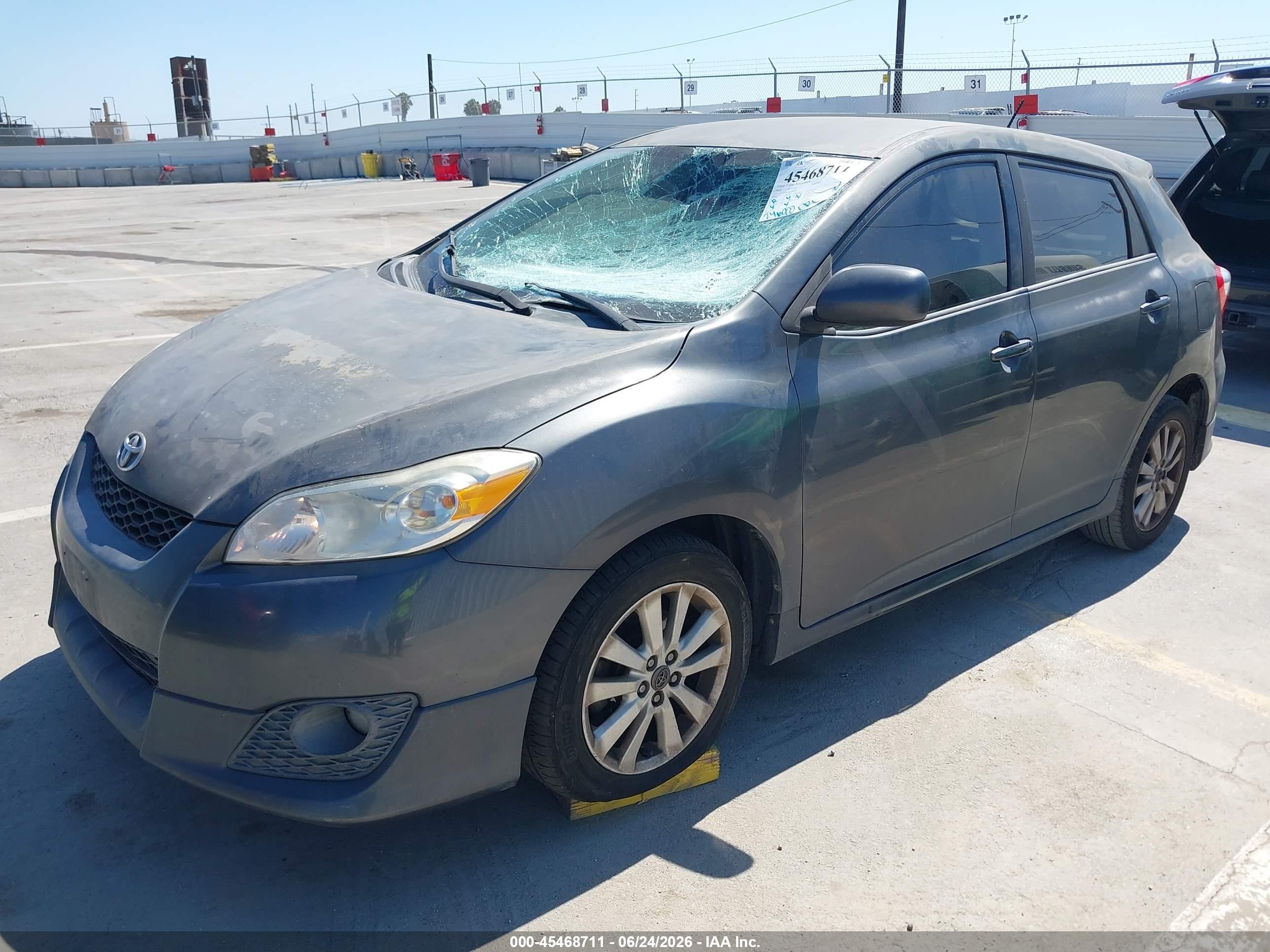 2010 Toyota Matrix   Gray vin: 2T1KU4EEXAC267324