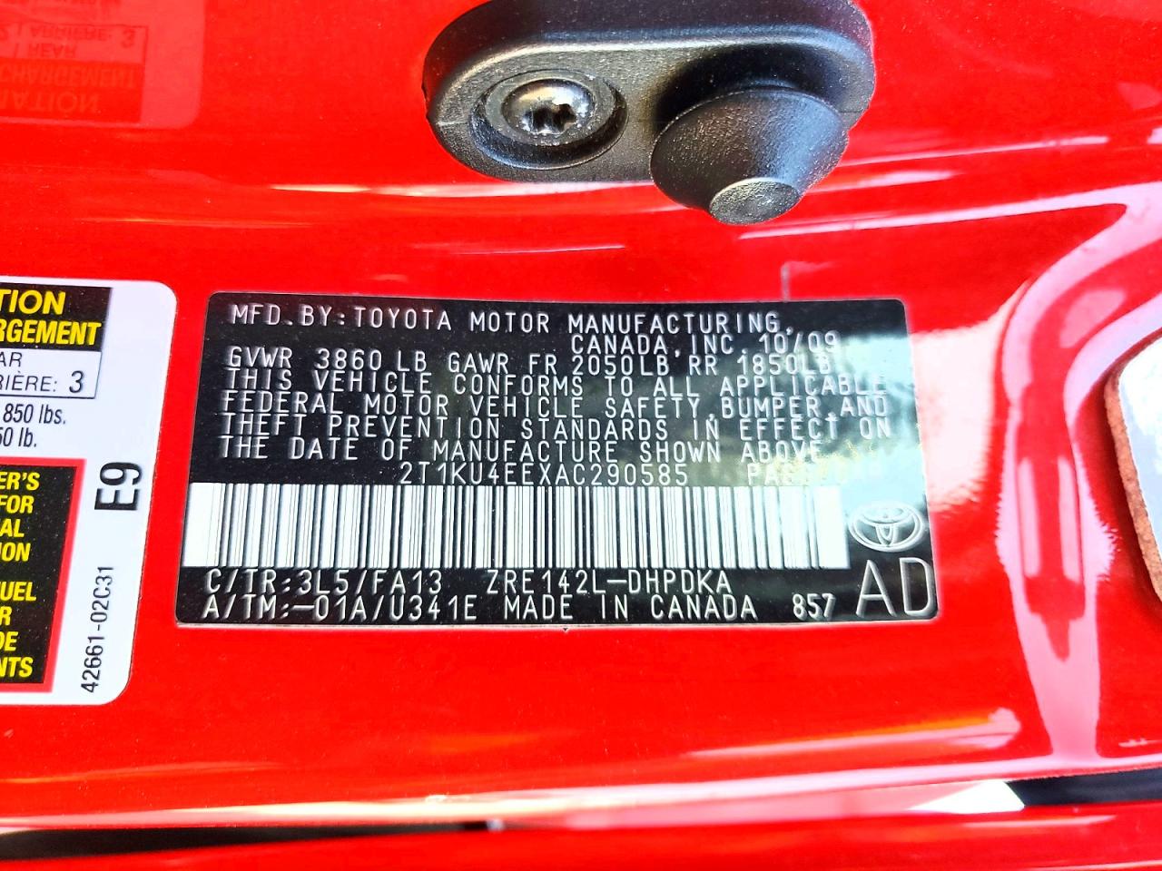 2010 Toyota Matrix Base Red vin: 2T1KU4EEXAC290585