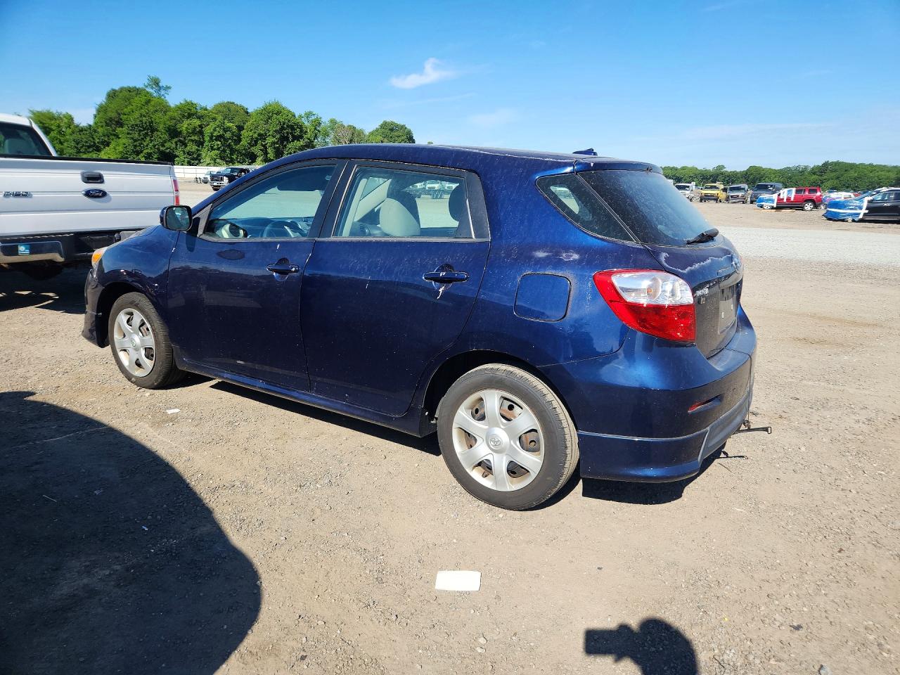 2010 Toyota Matrix Base Blue vin: 2T1KU4EEXAC309359