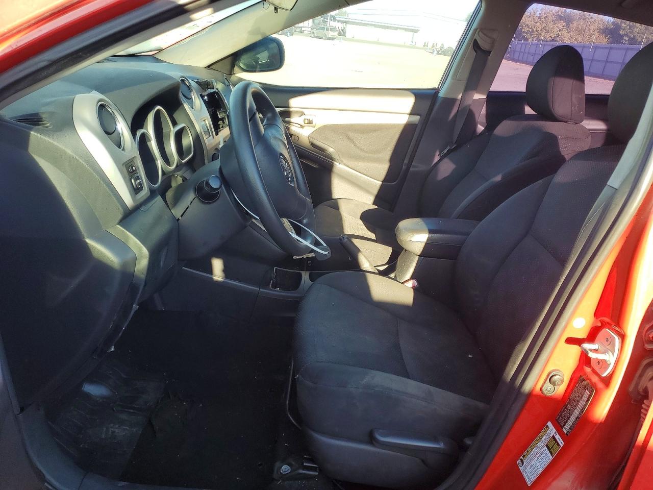 2010 Toyota Matrix Base Red vin: 2T1KU4EEXAC336366