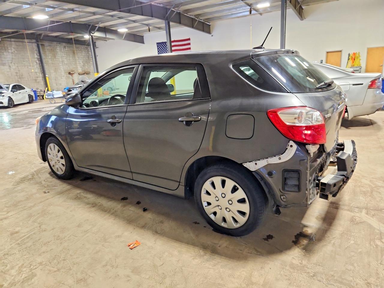 2010 Toyota Matrix Base Gray vin: 2T1KU4EEXAC491449