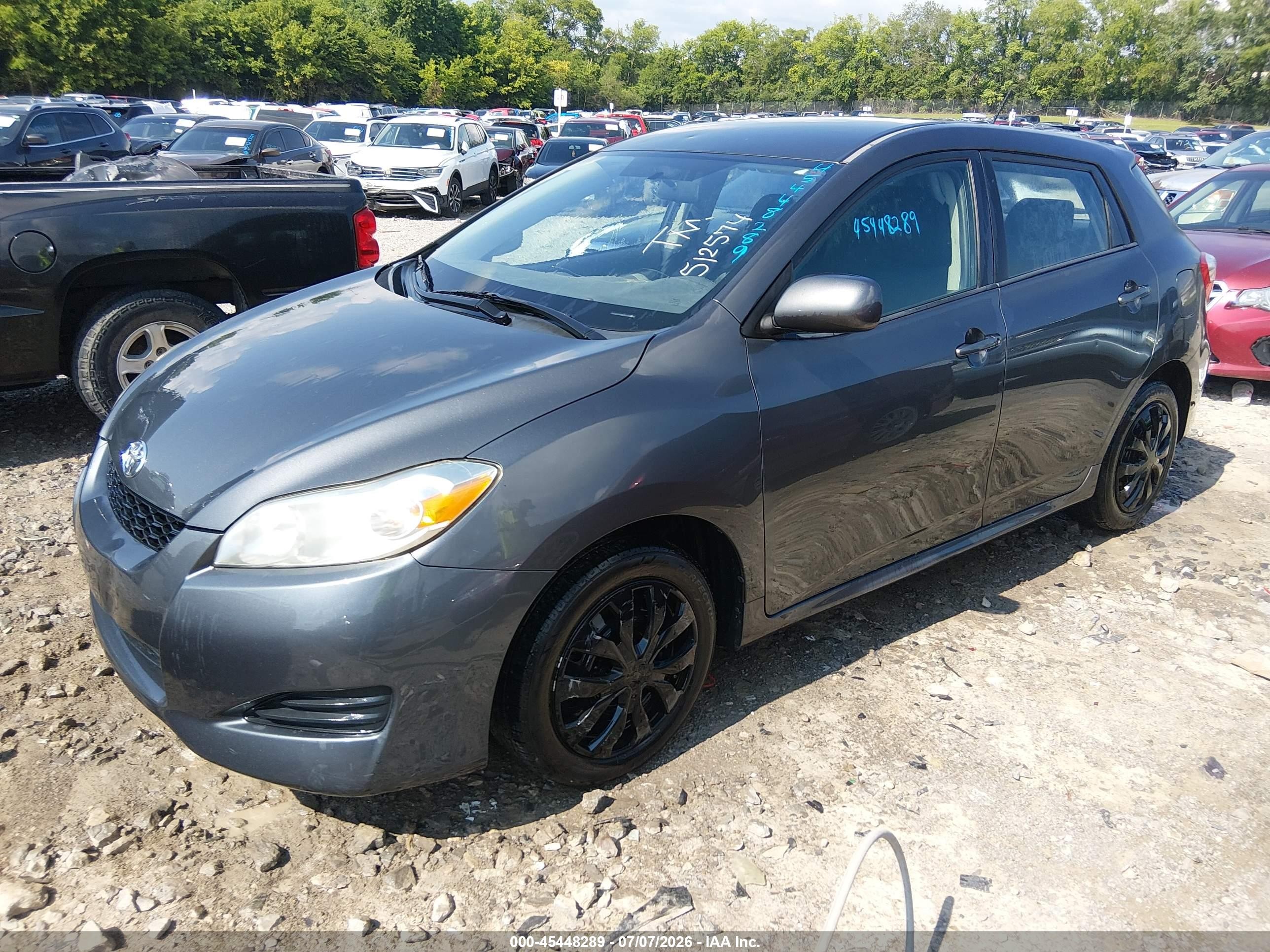 2010 Toyota Matrix   Gray vin: 2T1KU4EEXAC512574