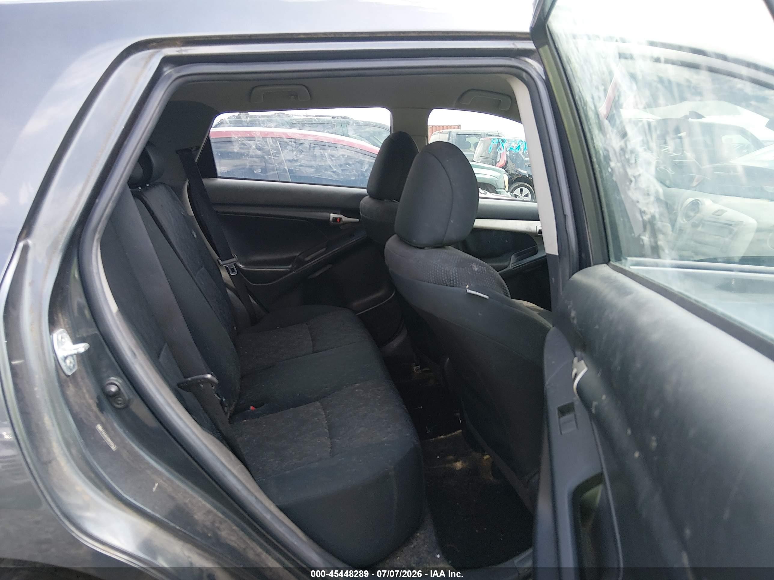 2010 Toyota Matrix   Gray vin: 2T1KU4EEXAC512574