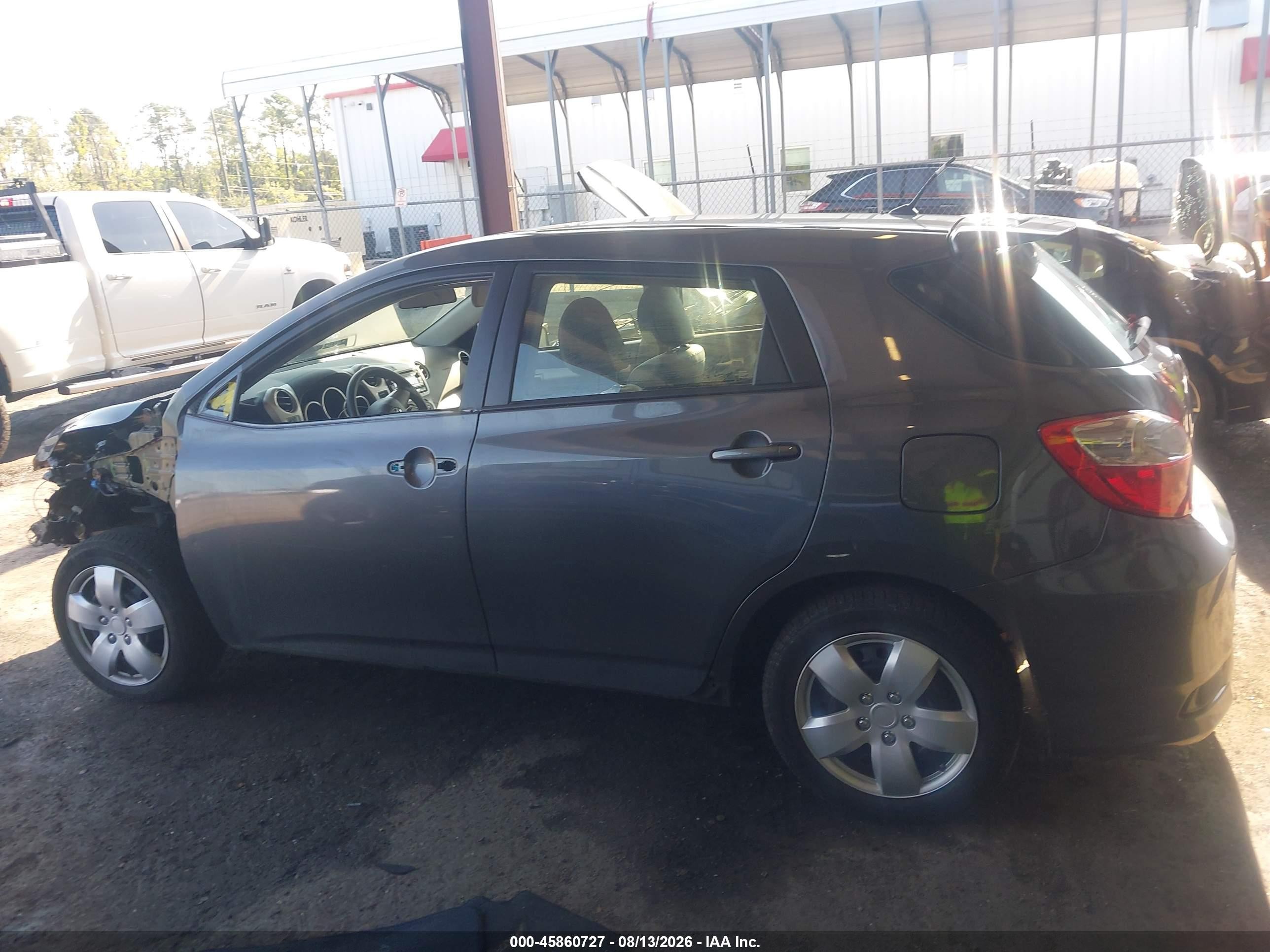 2013 Toyota Matrix L Gray vin: 2T1KU4EEXDC038601