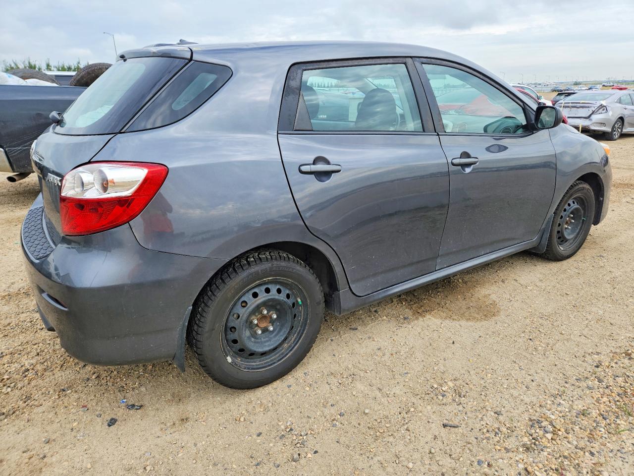 2013 Toyota Corolla Matrix Gray vin: 2T1KU4EEXDC952217