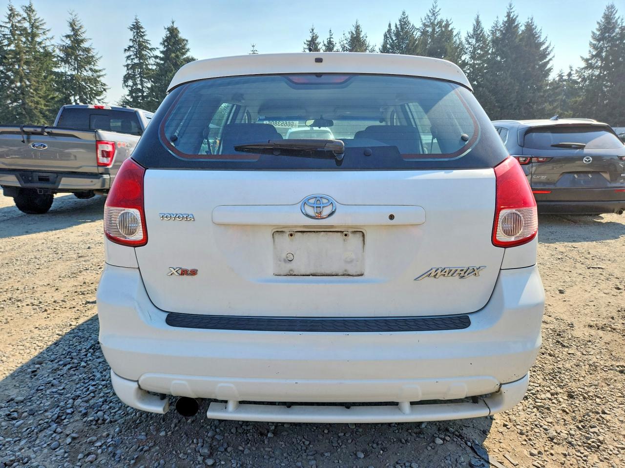 2003 Toyota Corolla Matrix Xrs White vin: 2T1KY32E93C007440