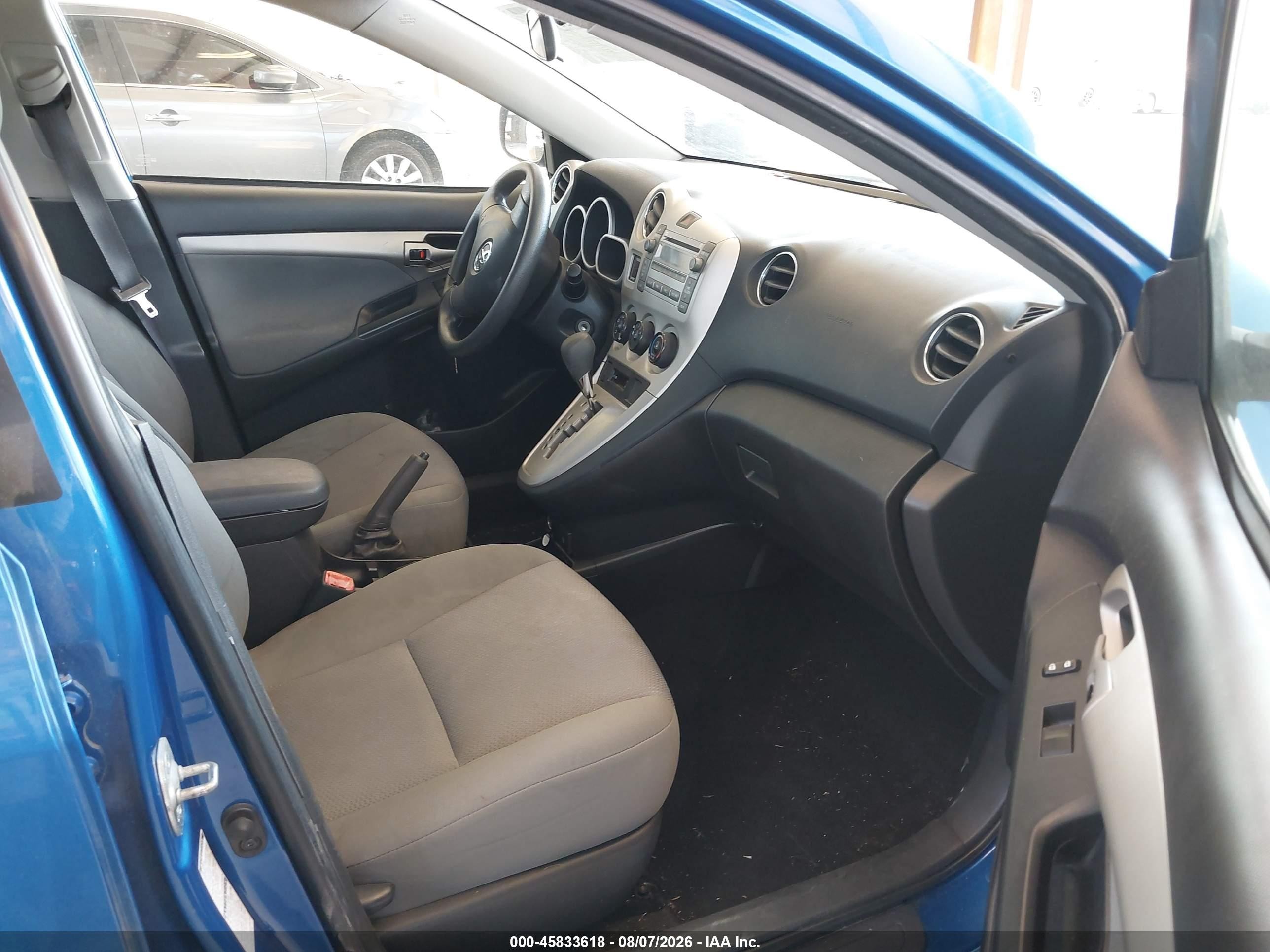 2009 Toyota Matrix S Blue vin: 2T1LE40E19C009150