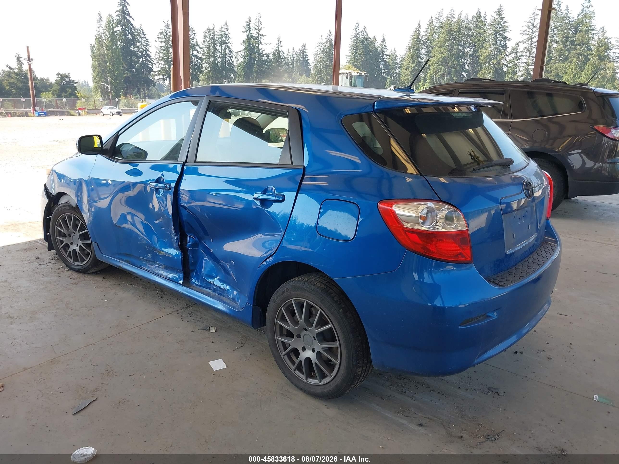 2009 Toyota Matrix S Blue vin: 2T1LE40E19C009150