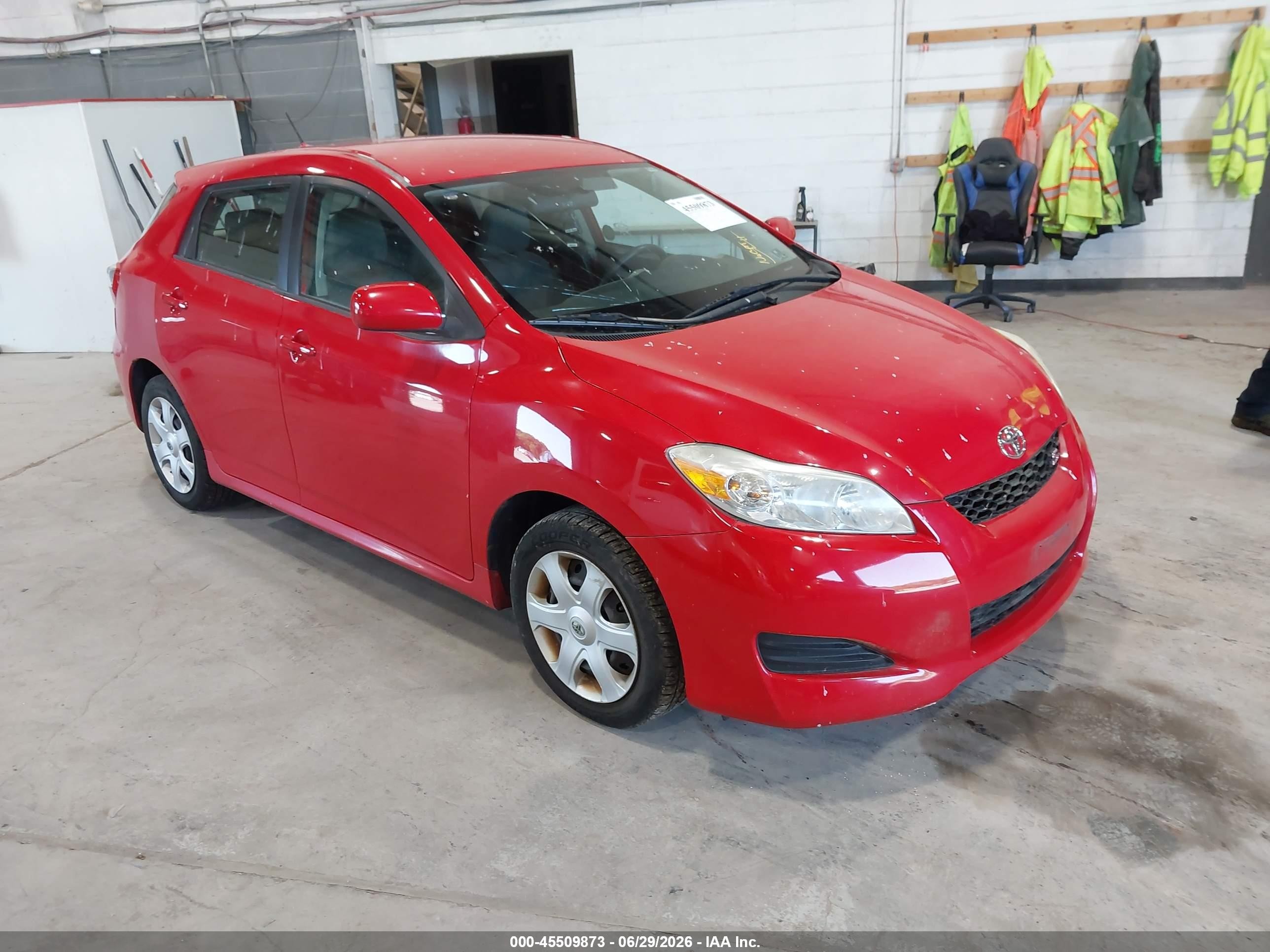 2009 Toyota Matrix S Red vin: 2T1LE40E39C001972